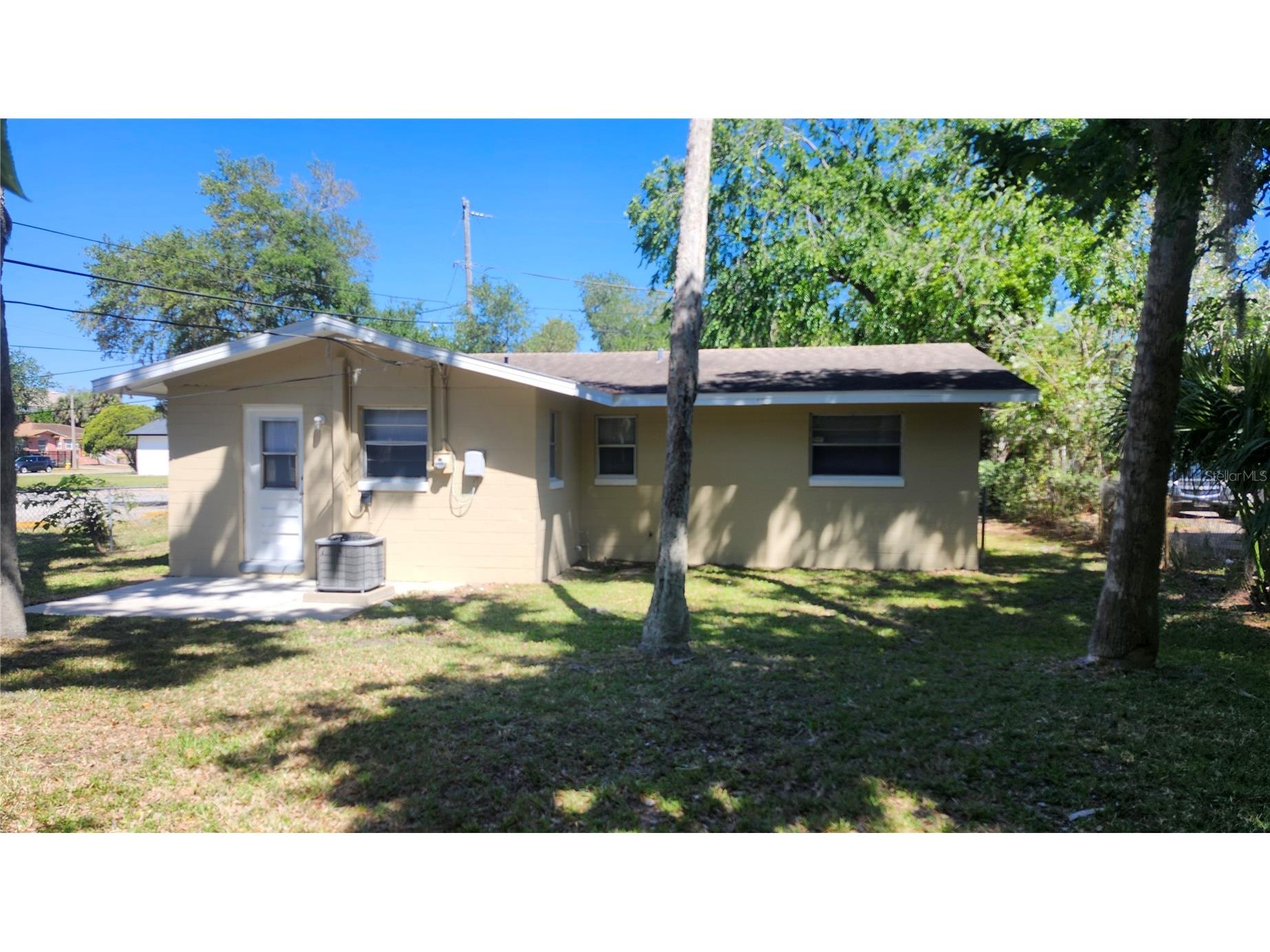 565 3rd Avenue Daytona Beach FL 32114 V4948640 image4