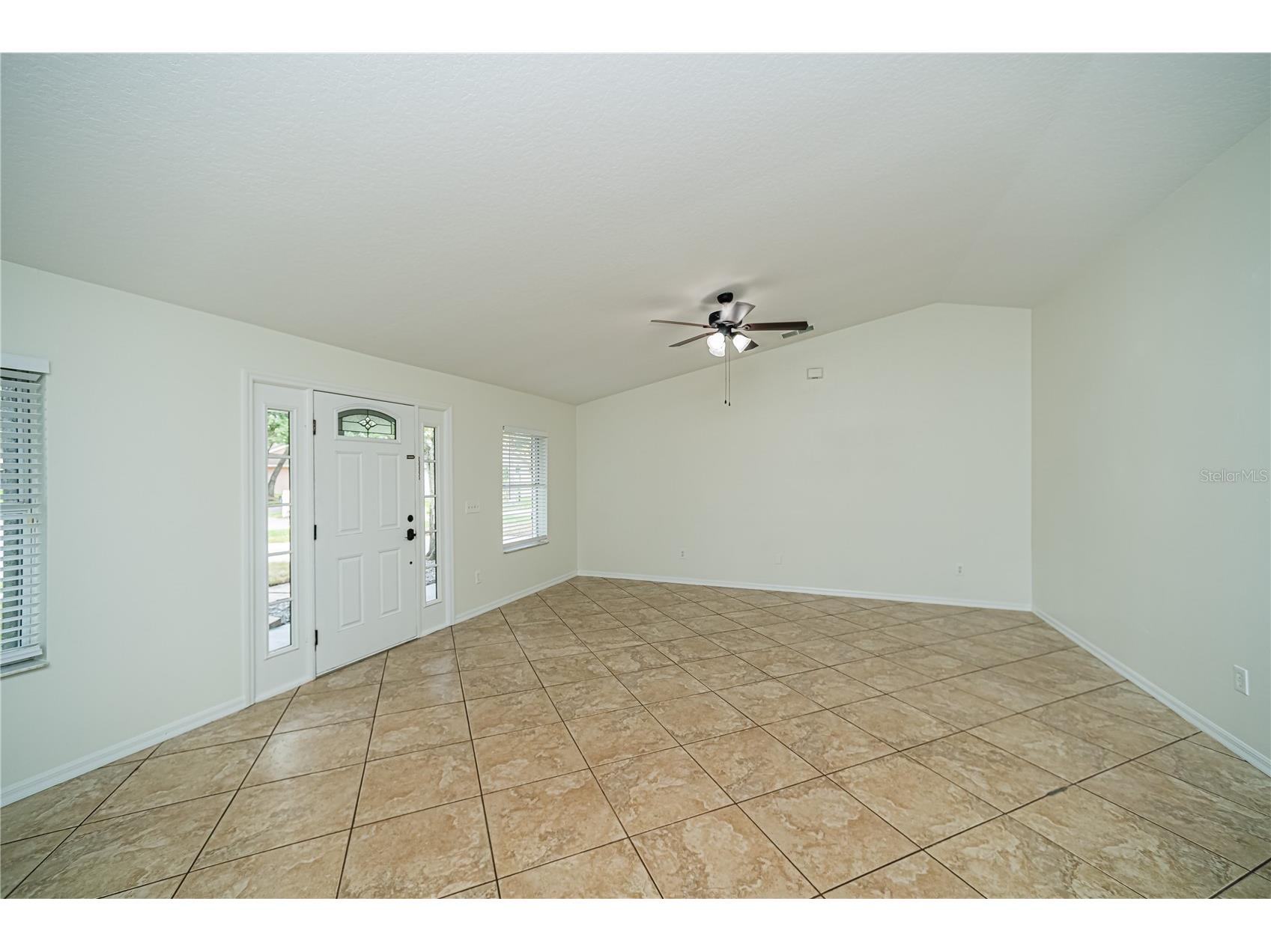 565 Chula Woods Court Chuluota FL 32766 O6396869 image3
