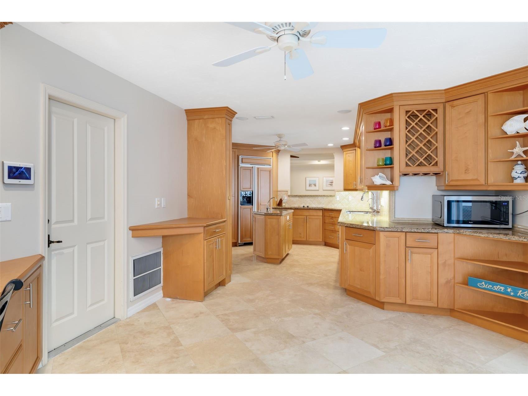 565 Commonwealth Place Sarasota FL 34242 A4698496 image24