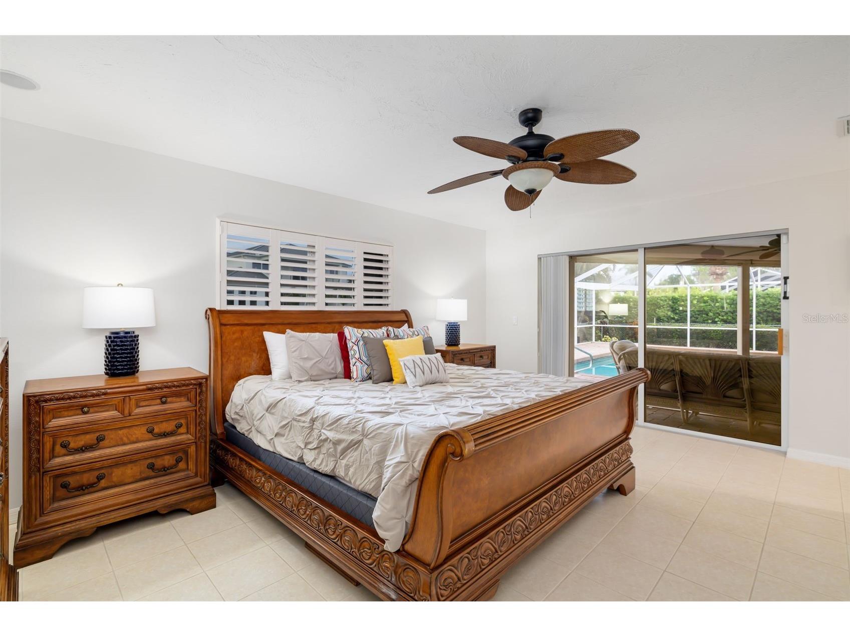 565 Commonwealth Place Sarasota FL 34242 A4698496 image26