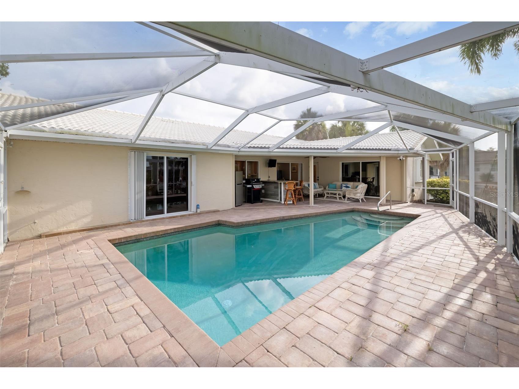 565 Commonwealth Place Sarasota FL 34242 A4698496 image33