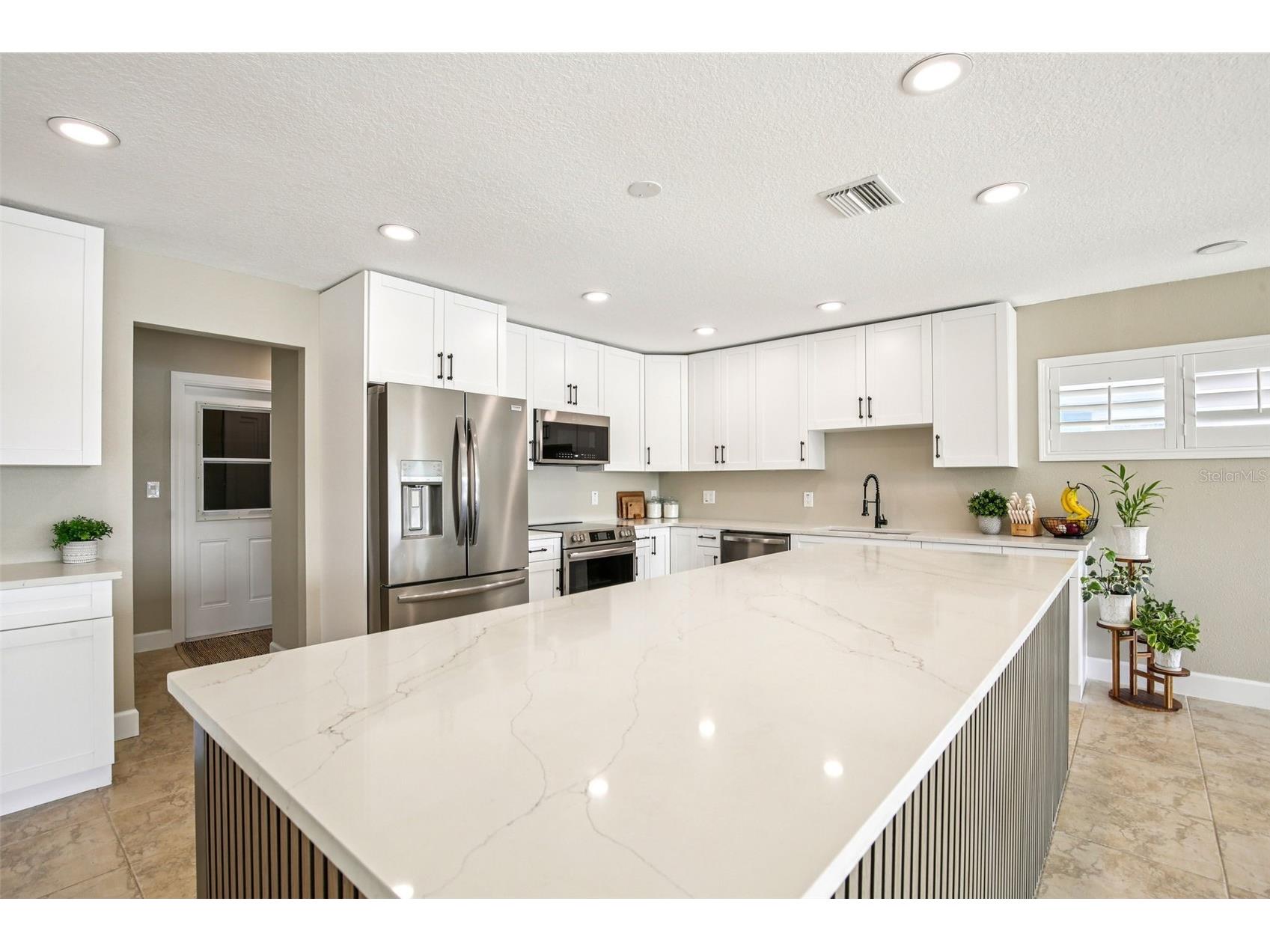 565 Crystal Drive Madeira Beach FL 33708 - BOCA CIEGA BAY TB8484714 image11