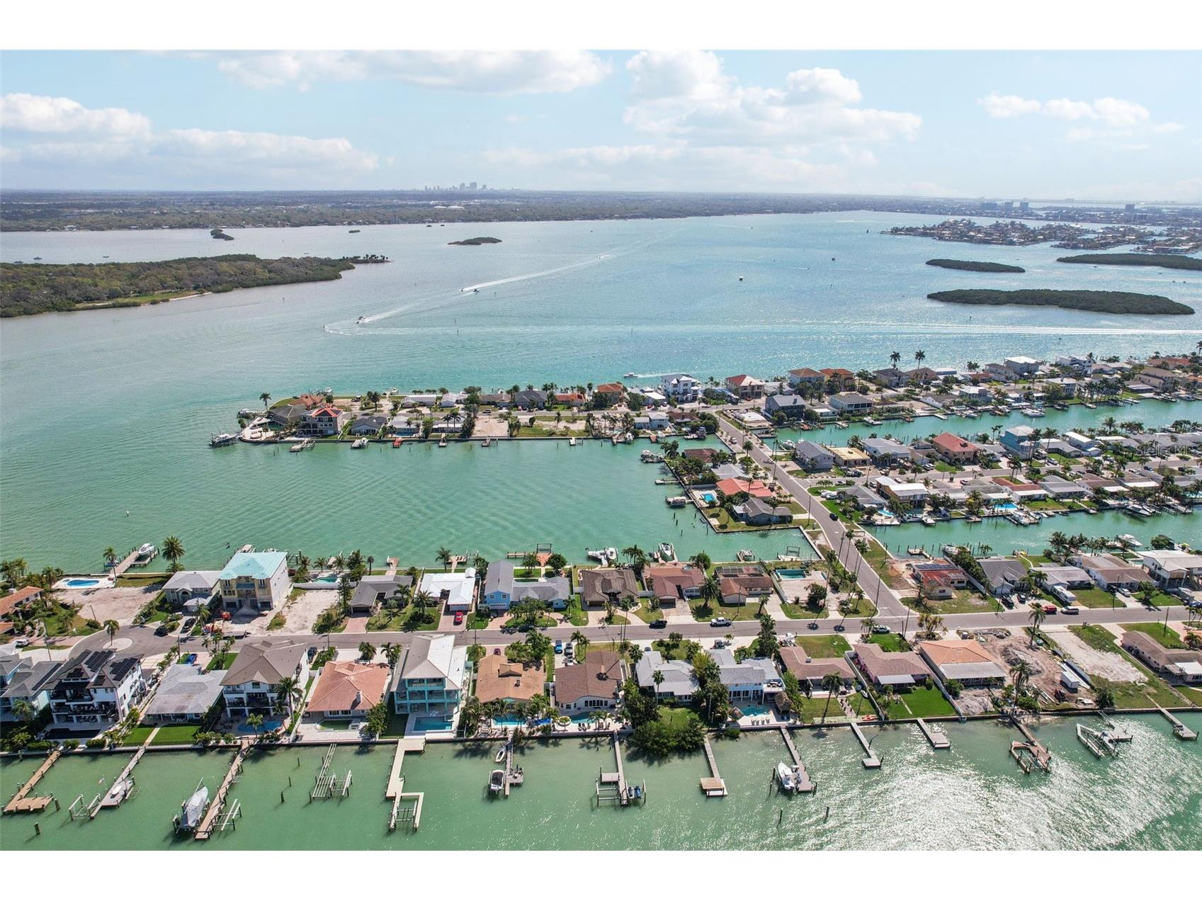 565 Crystal Drive Madeira Beach FL 33708 - BOCA CIEGA BAY TB8484714 image37