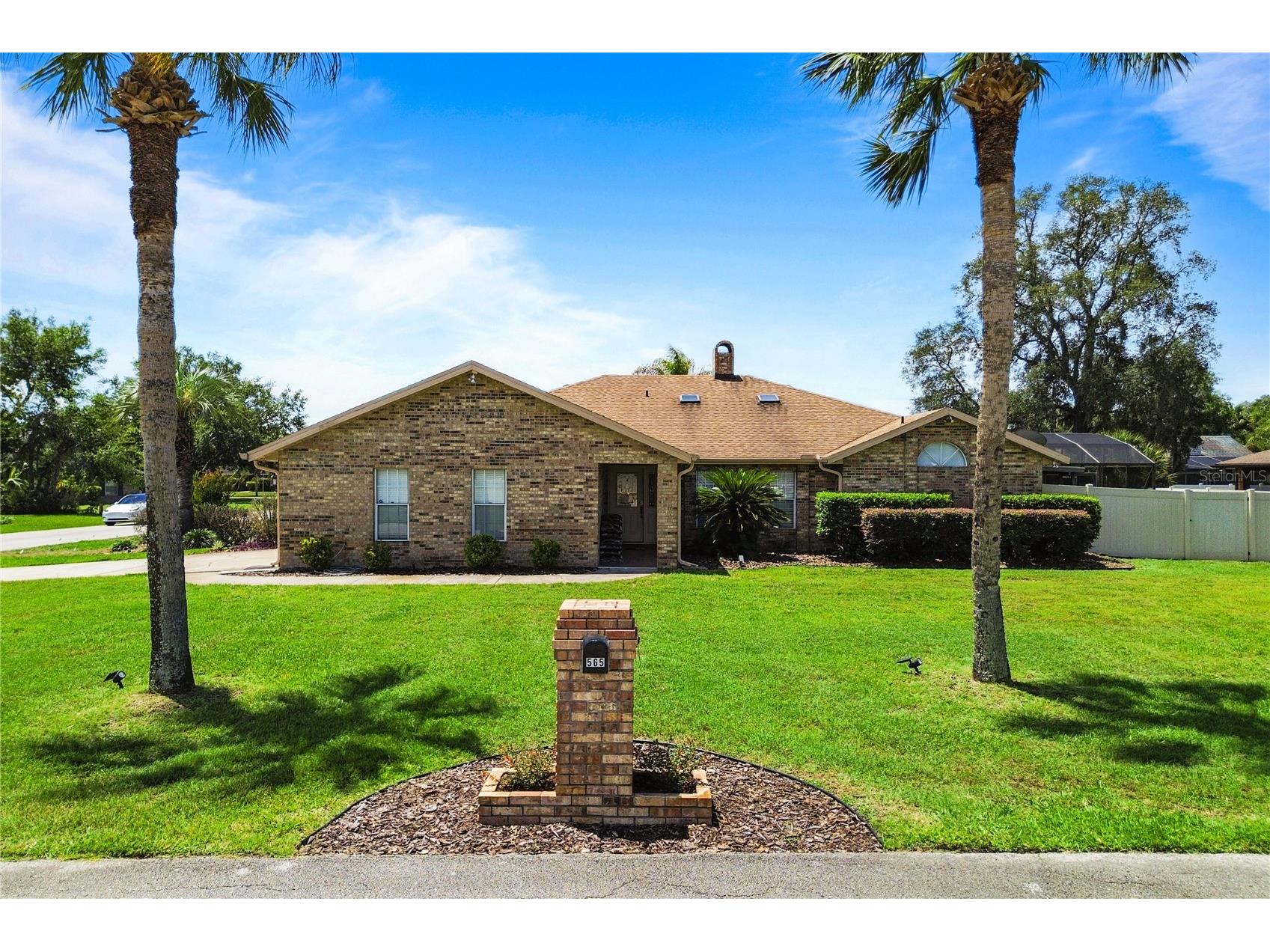565 Hayman Court Debary FL 32713 G5112494 image1