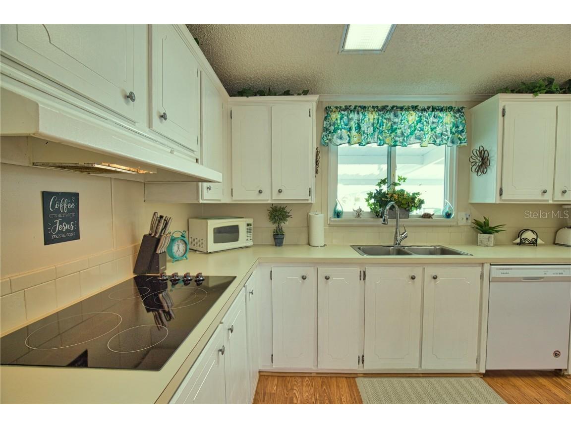 565 Madero North Port FL 34287 TB8375636 image25