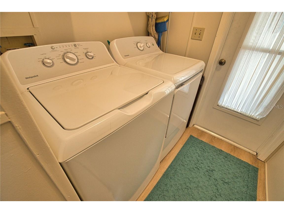 565 Madero North Port FL 34287 TB8375636 image37