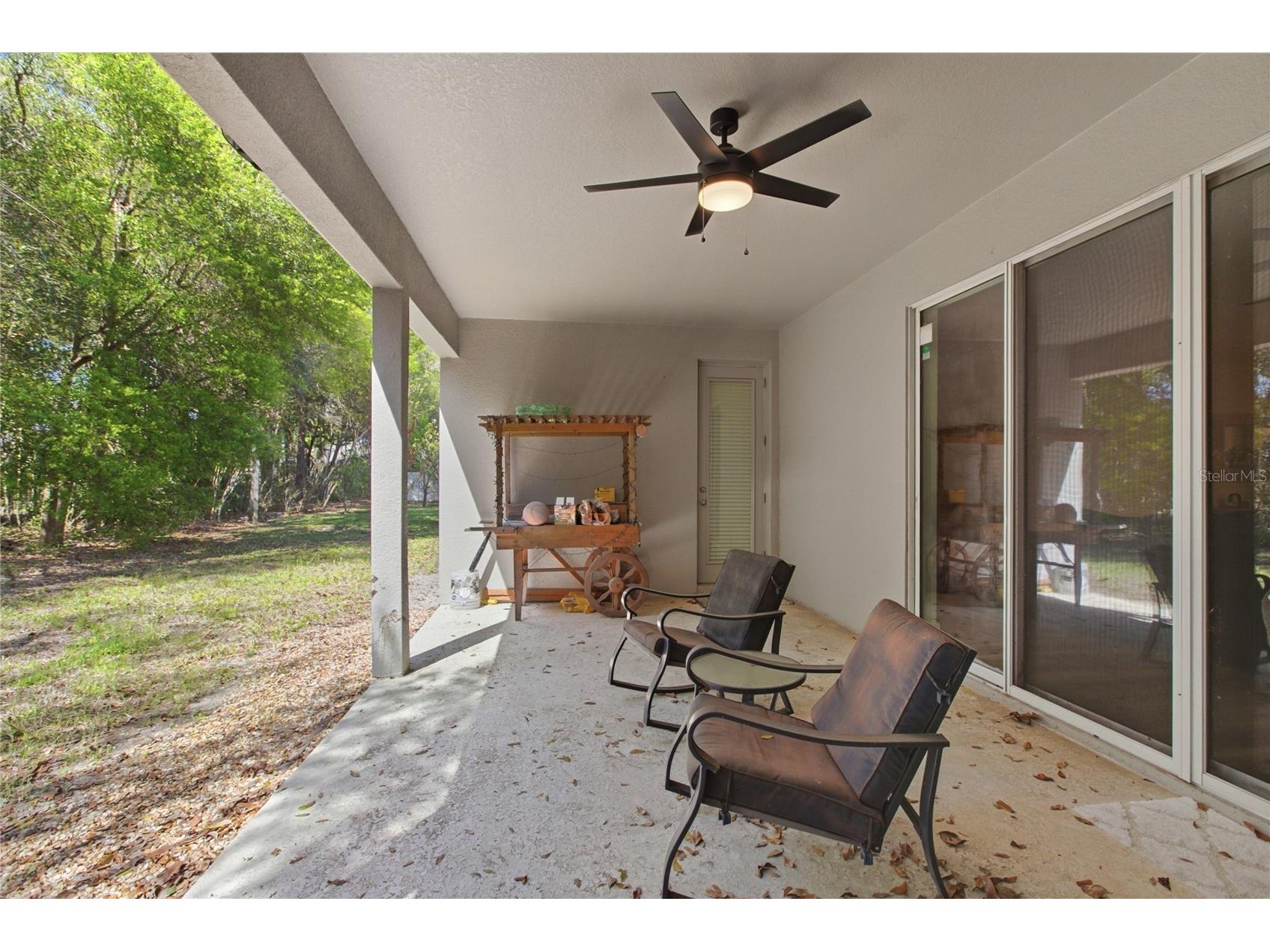 565 Morgan Wood Drive Deland FL 32724 V4948005 image37