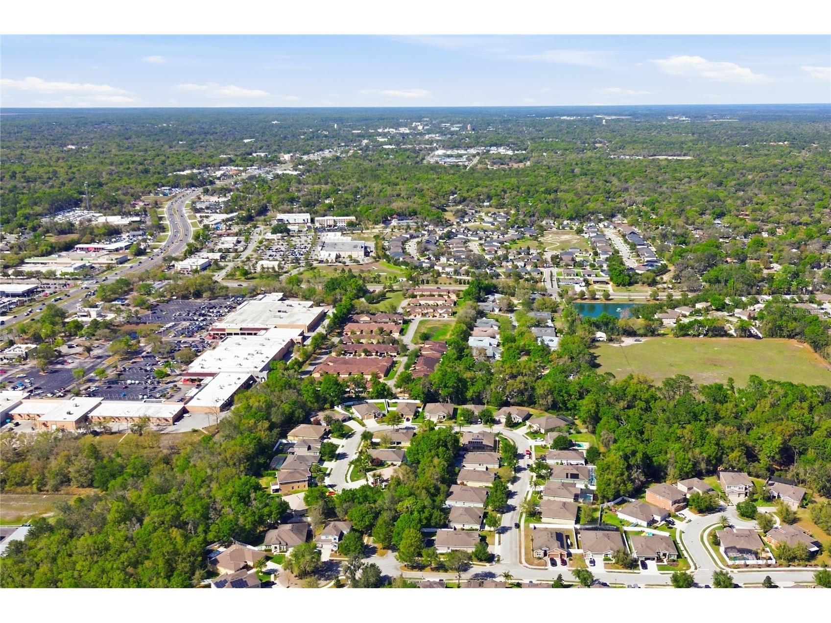 565 Morgan Wood Drive Deland FL 32724 V4948005 image43