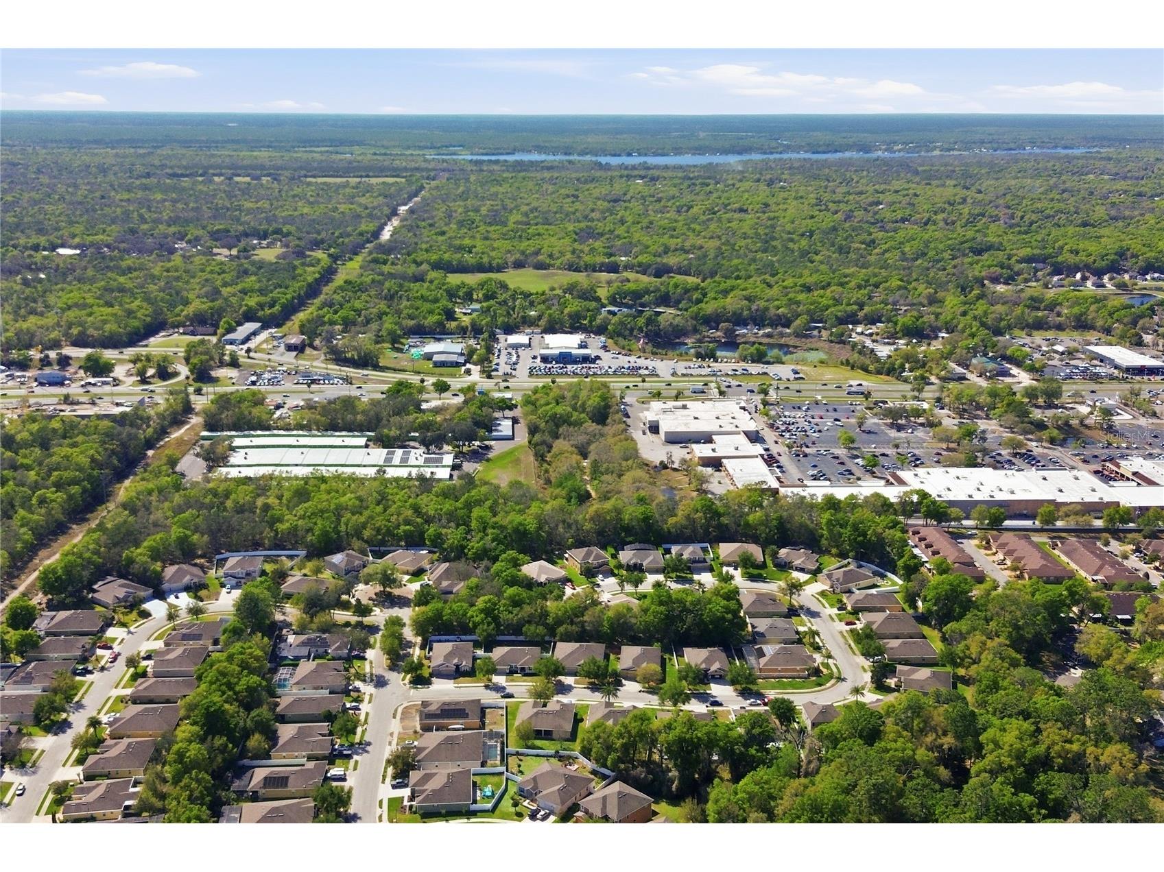 565 Morgan Wood Drive Deland FL 32724 V4948005 image44