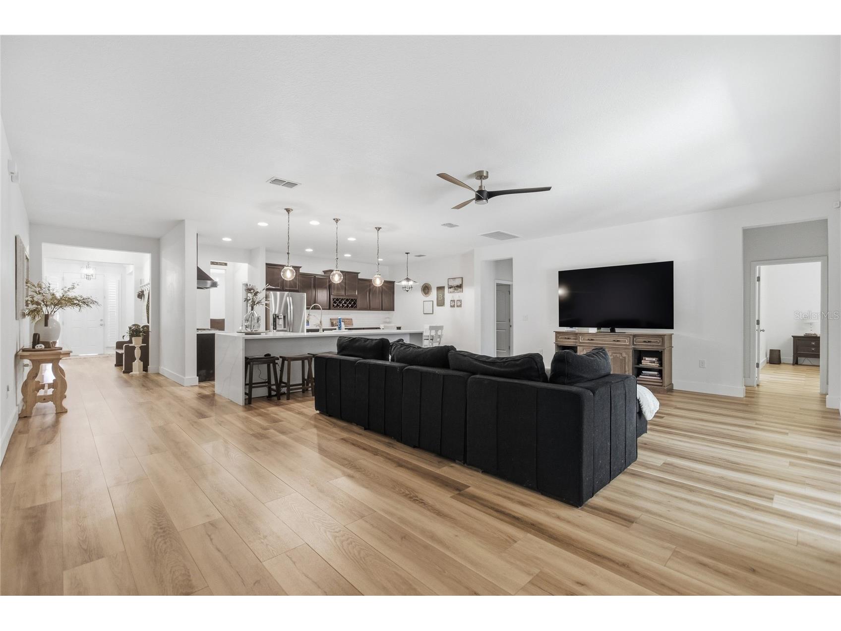 565 Morgan Wood Drive Deland FL 32724 V4948005 image8