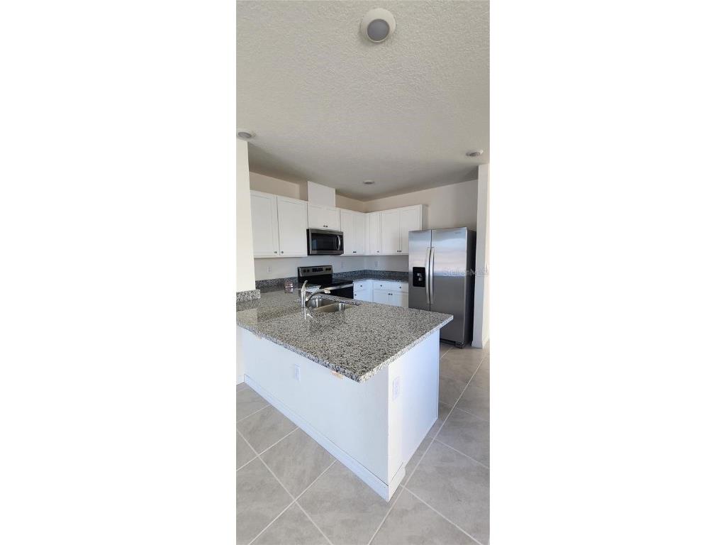 565 Park Place Boulevard Davenport FL 33837 S5138912 image3