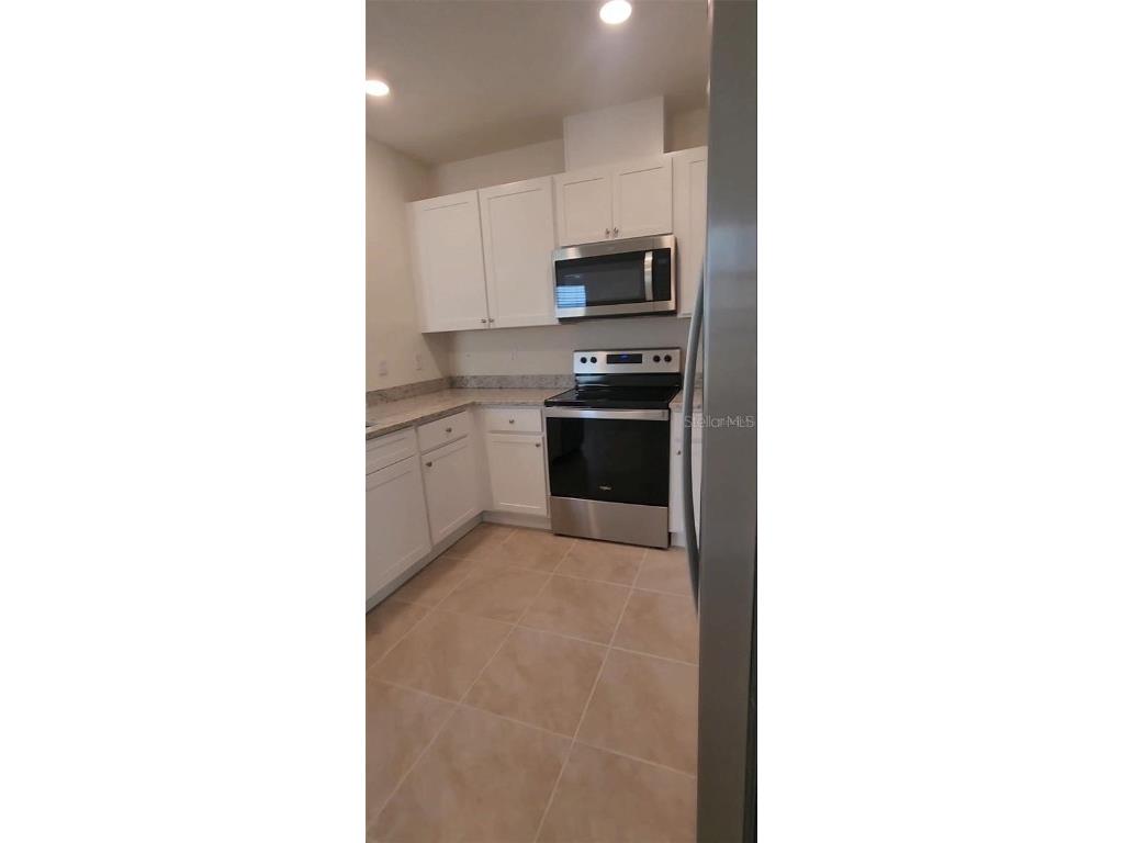 565 Park Place Boulevard Davenport FL 33837 S5138912 image4