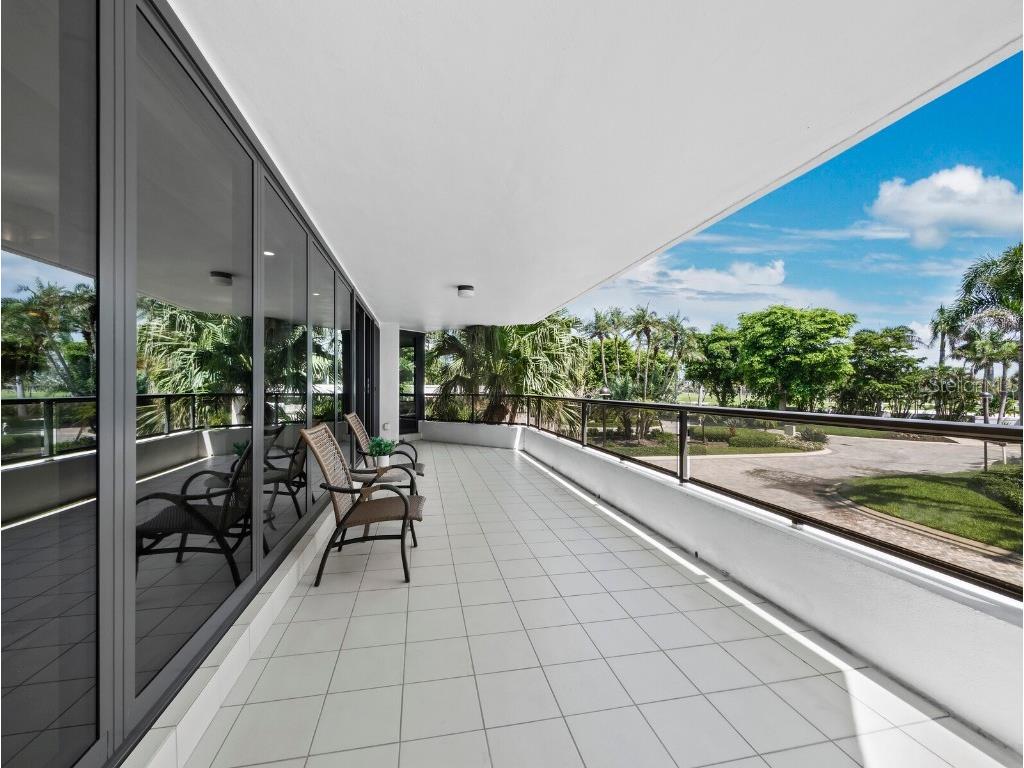 565 Sanctuary Drive #B106 Longboat Key FL 34228 - GULF OF MEXICO A4664029 image14