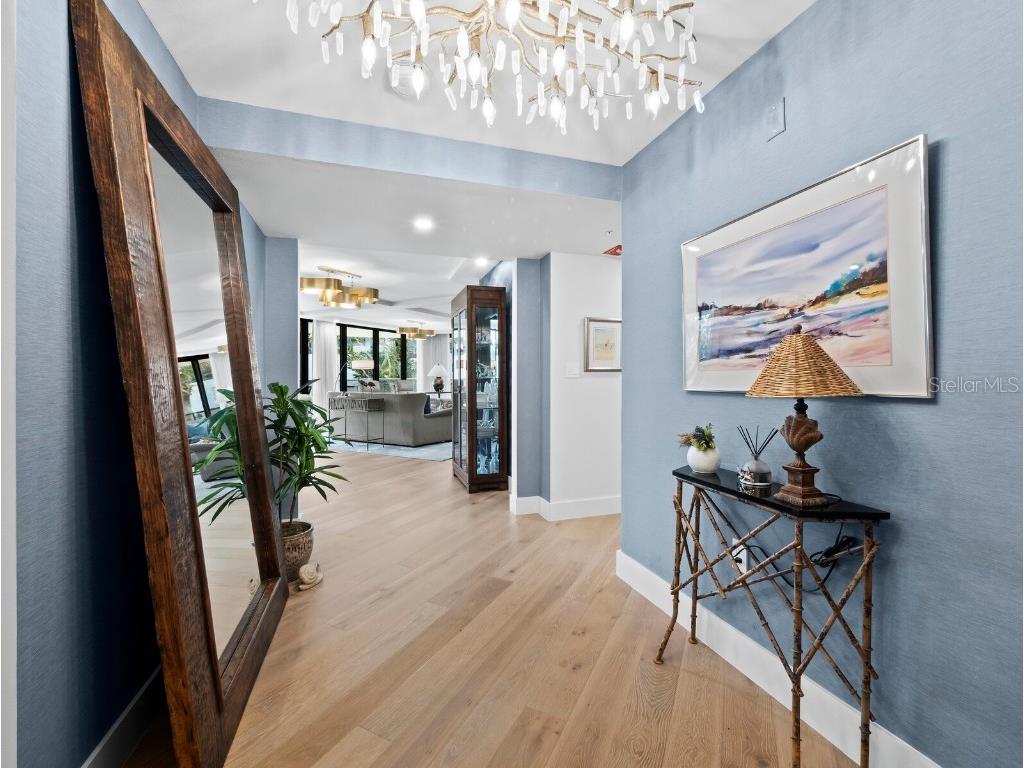 565 Sanctuary Drive #B106 Longboat Key FL 34228 - GULF OF MEXICO A4664029 image4