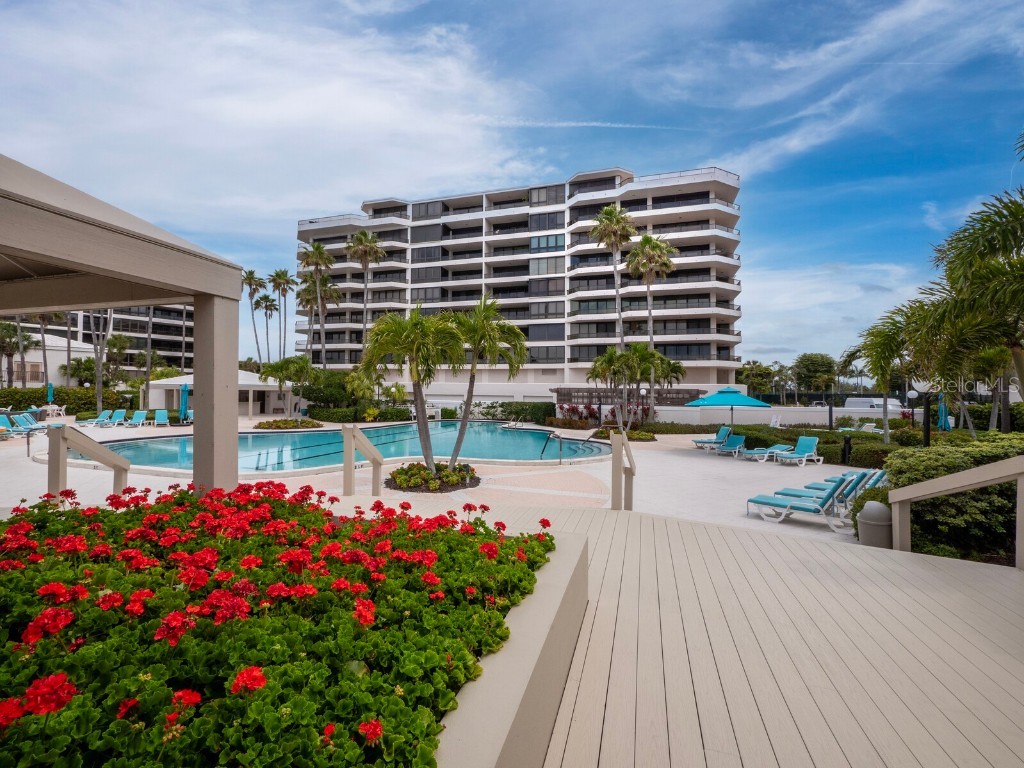 565 Sanctuary Drive #B106 Longboat Key FL 34228 - GULF OF MEXICO A4664029 image57