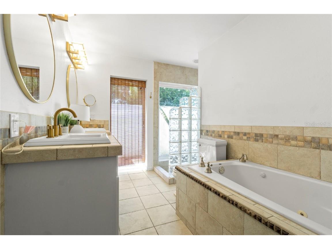 565 Sandy Hook Road Palm Harbor FL 34683 TB8437779 image20