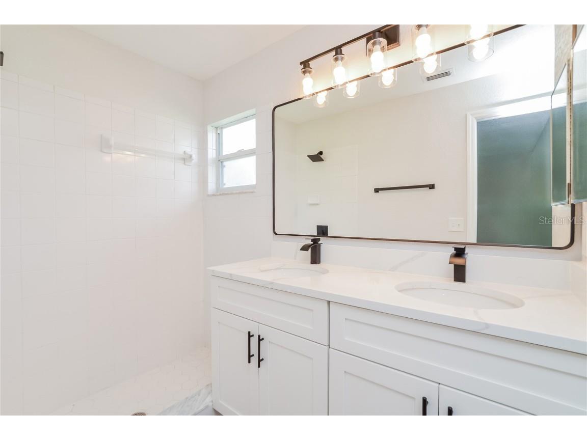 565 Terranova Circle Winter Haven FL 33884 TB8435683 image9