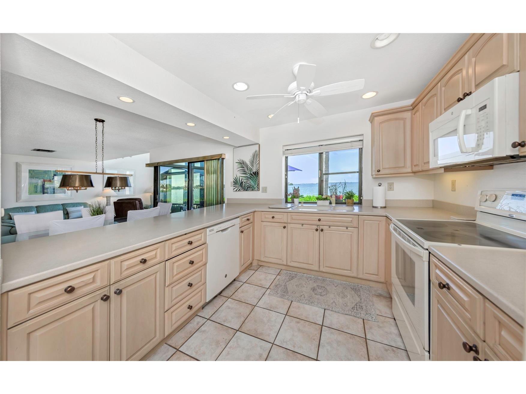 5650 Escondida Boulevard S Saint Petersburg FL 33715 - BOCA CIEGA BAY TB8507341 image15