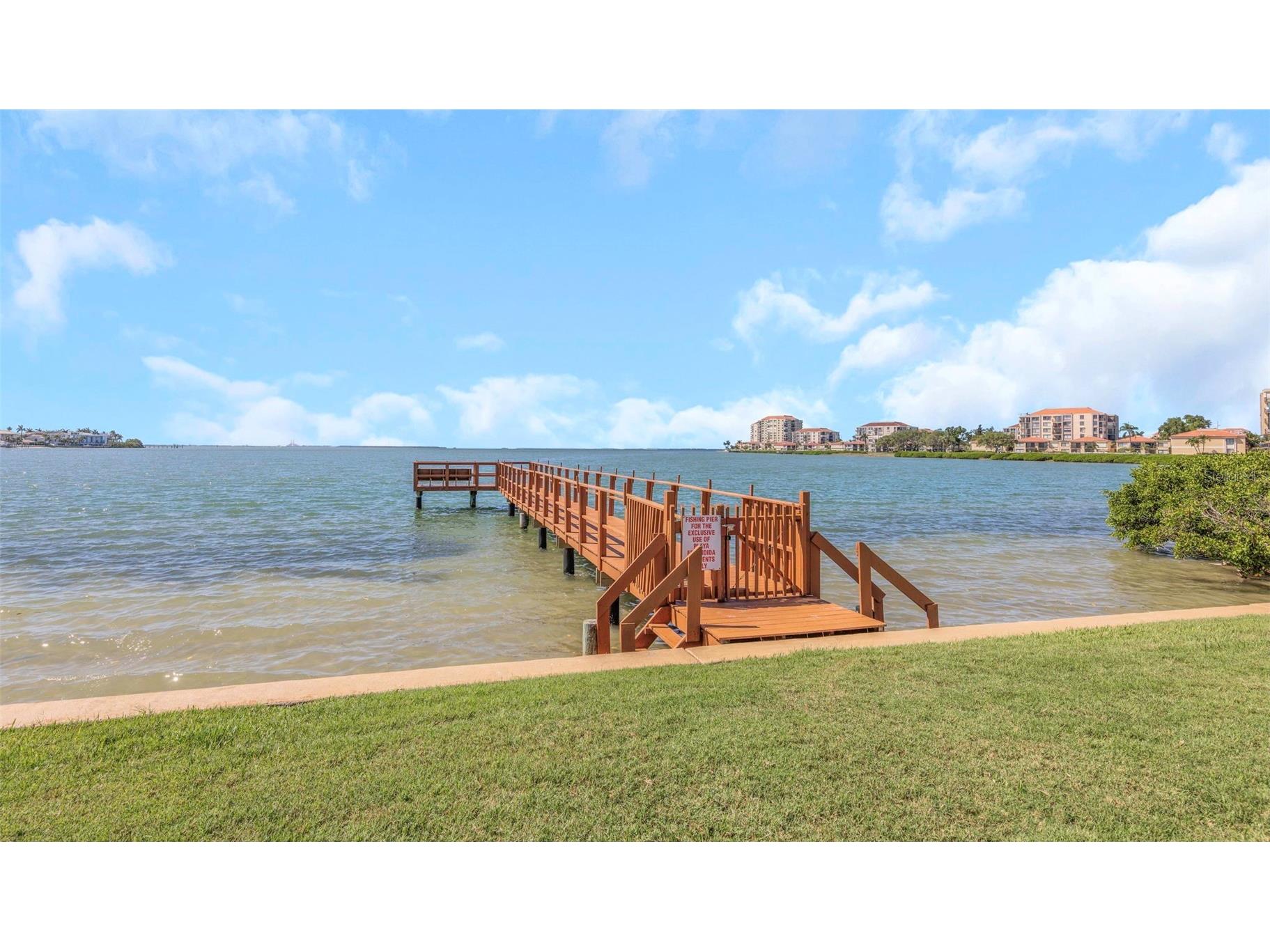 5650 Escondida Boulevard S Saint Petersburg FL 33715 - BOCA CIEGA BAY TB8507341 image48