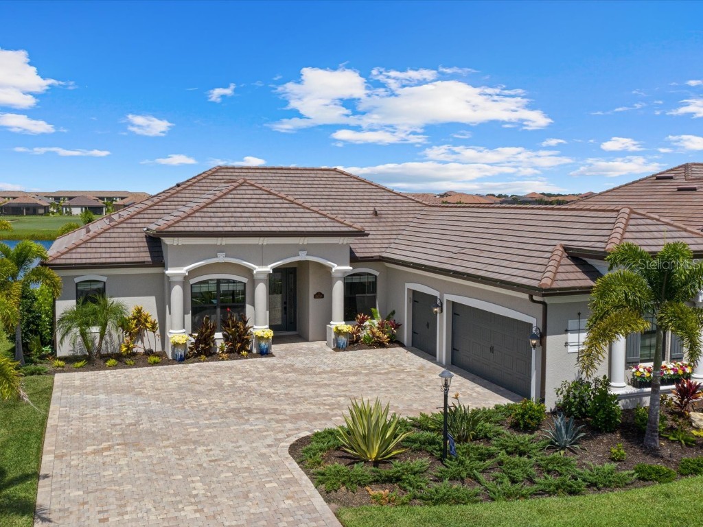 5650 Mulligan Way Bradenton FL 34211 A4578170 image1