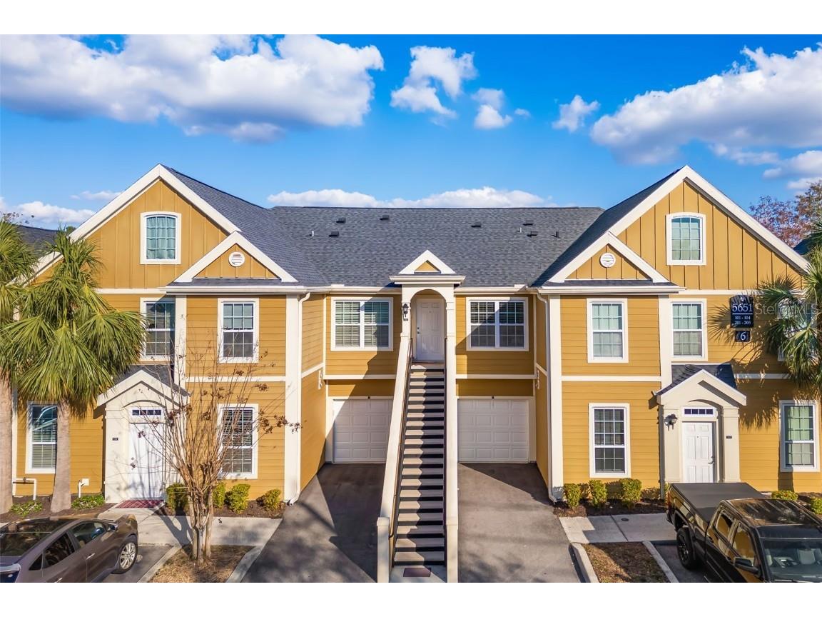 5651 Bidwell Parkway #201 Sarasota FL 34233 A4638350 image1