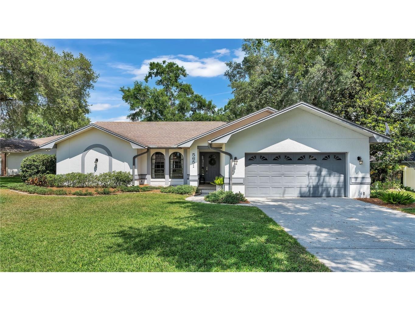 5651 Bloomfield Boulevard Lakeland FL 33810 L4944653 image1