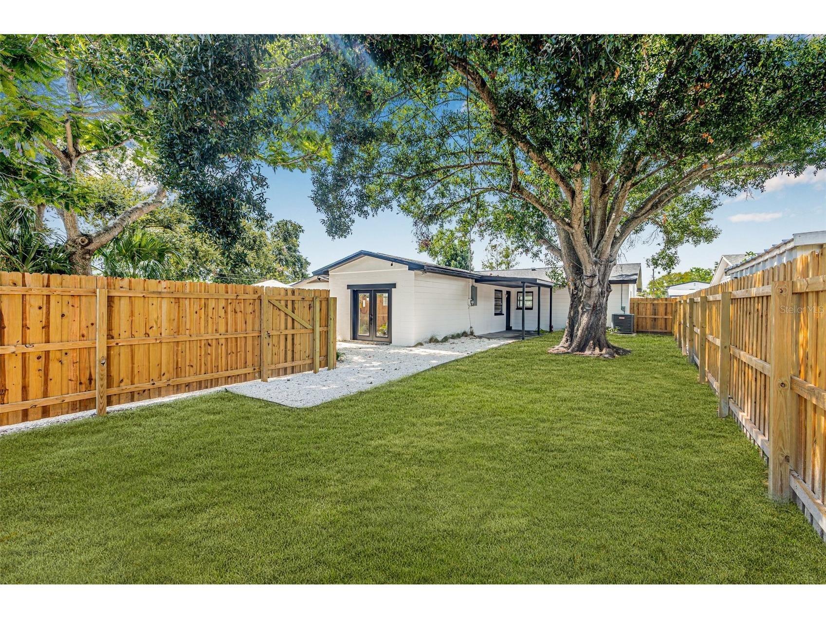 5652 4th Avenue N Saint Petersburg FL 33710 TB8506134 image22