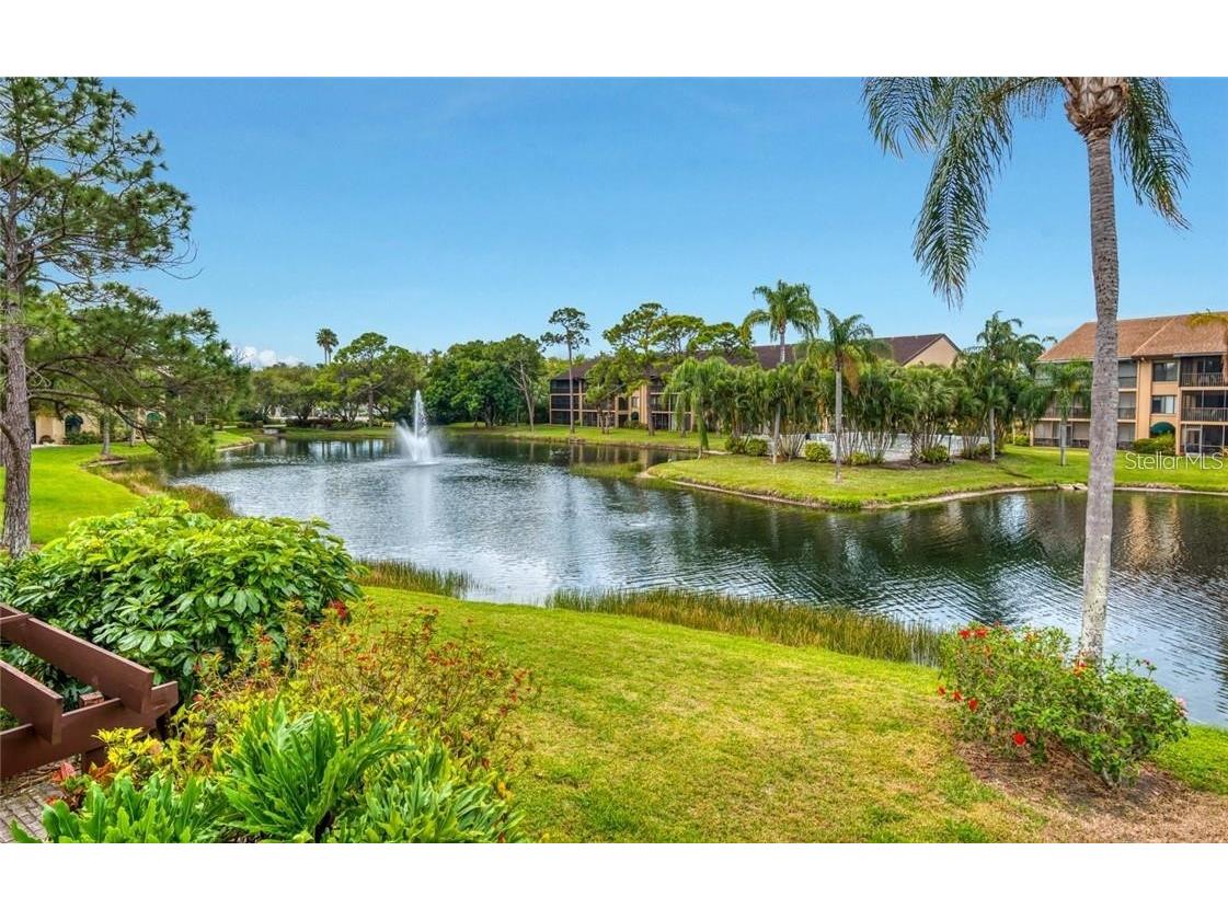 5652 Ashton Lake Drive #5652 Sarasota FL 34231 A4653699 image5