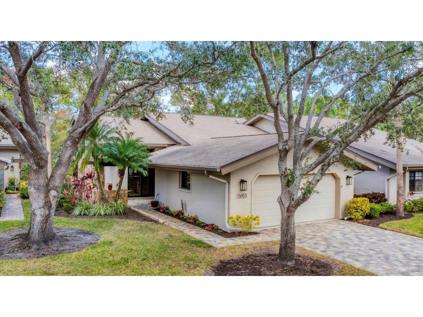 5653 Pipers Waite #26 Sarasota FL 34235 A4638985 image1