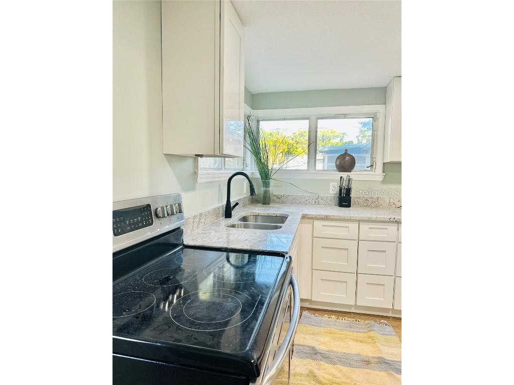 5654 12th Street Zephyrhills FL 33542 TB8390104 image3