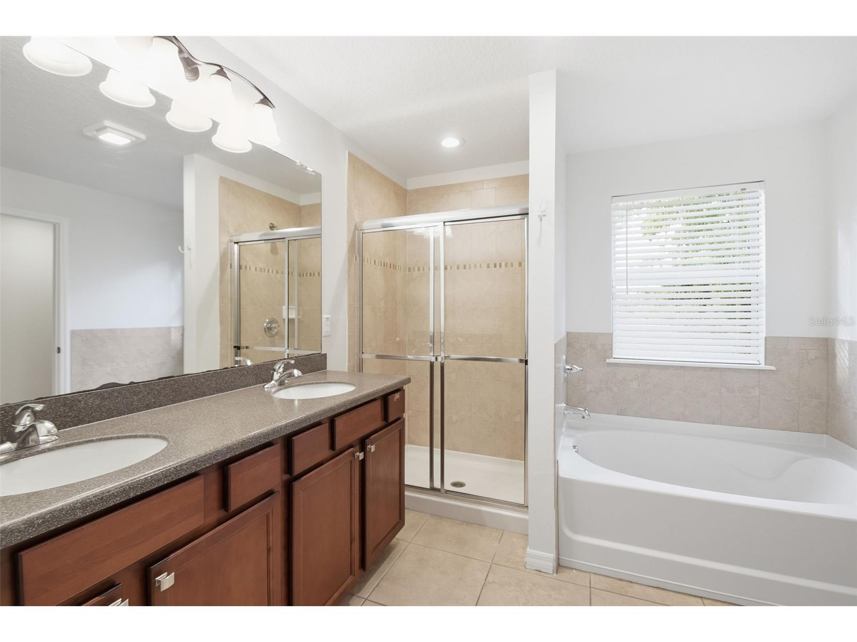 5654 Aaron Court Sarasota FL 34232 O6412415 image48