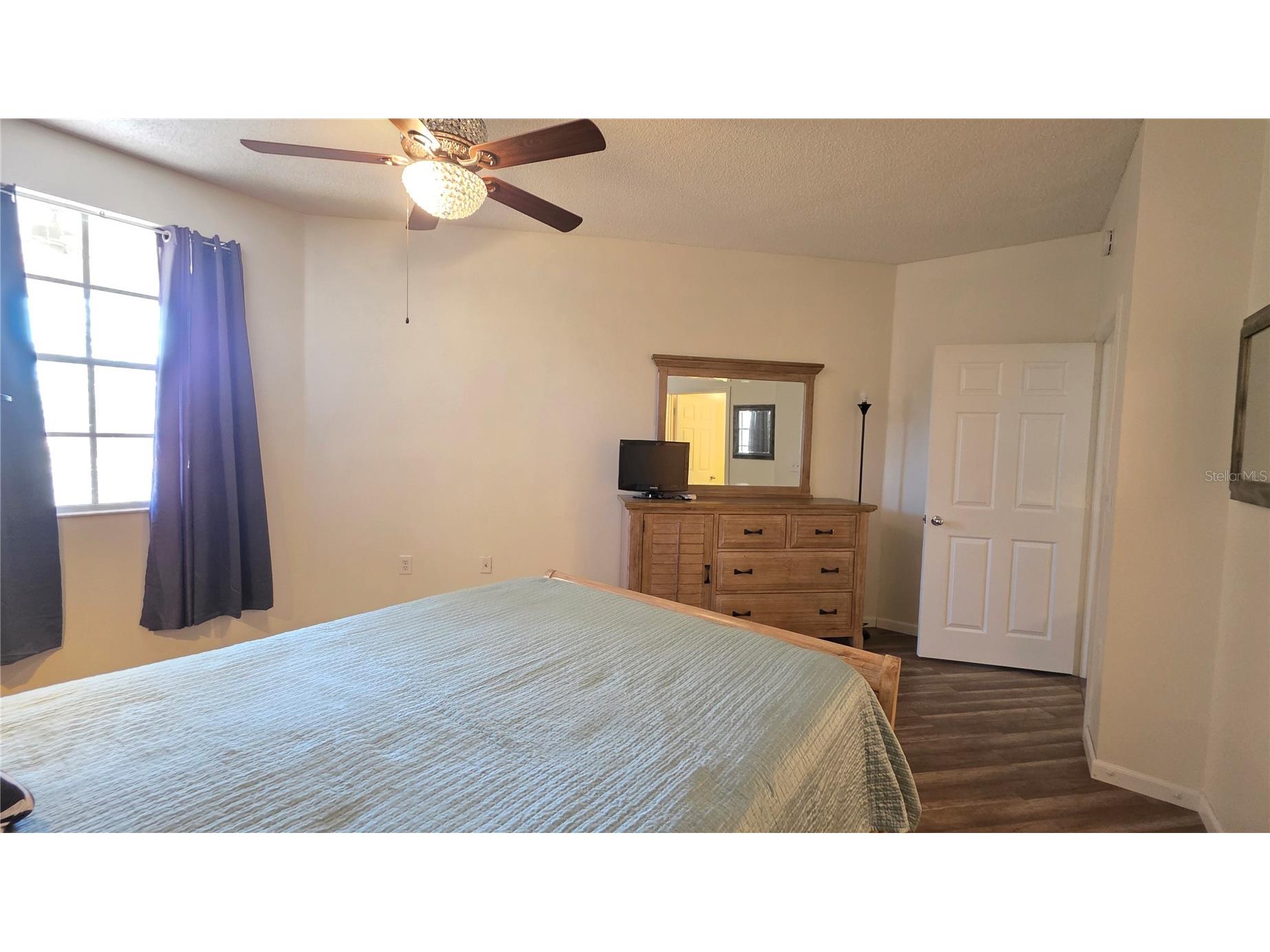 5655 Bentgrass Drive #303 Sarasota FL 34235 A4680553 image13