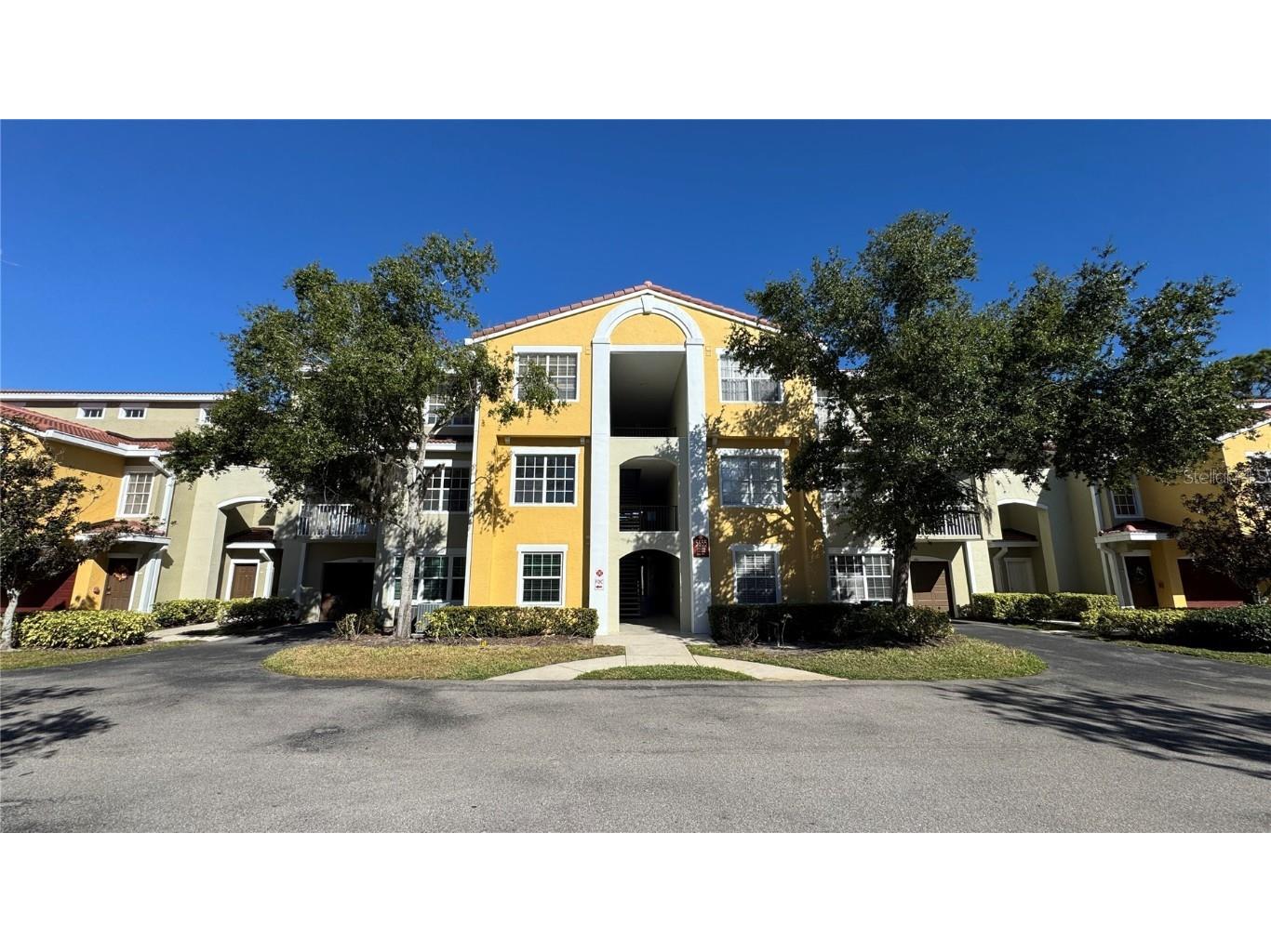 5655 Bentgrass Drive #9-108 Sarasota FL 34235 A4671856 image1