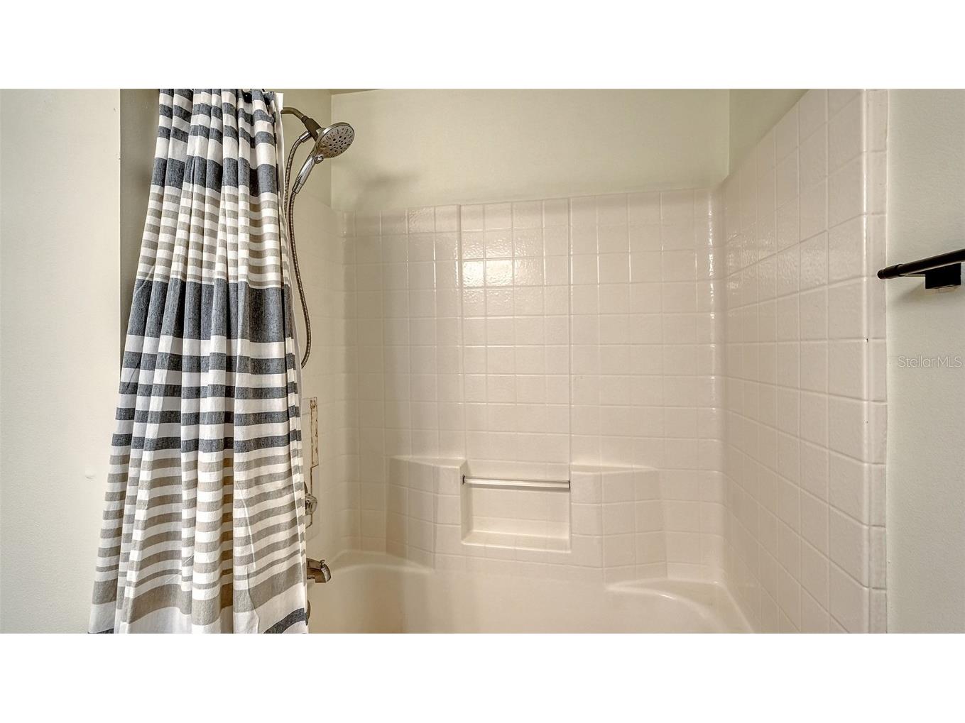 5655 Bentgrass Drive #9-114 Sarasota FL 34235 A4662097 image27