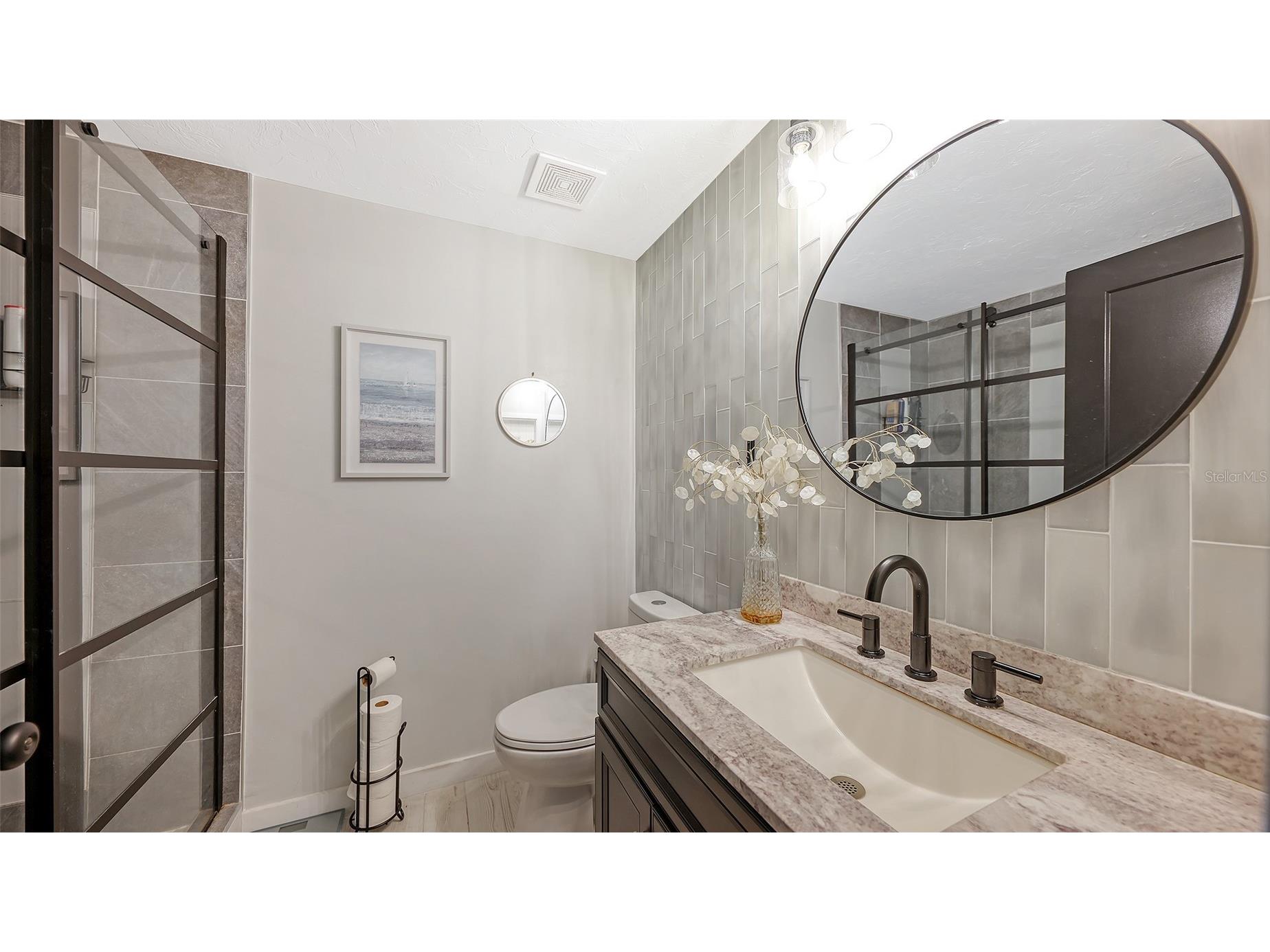 5655 Bentgrass Drive #9-116 Sarasota FL 34235 A4691878 image16