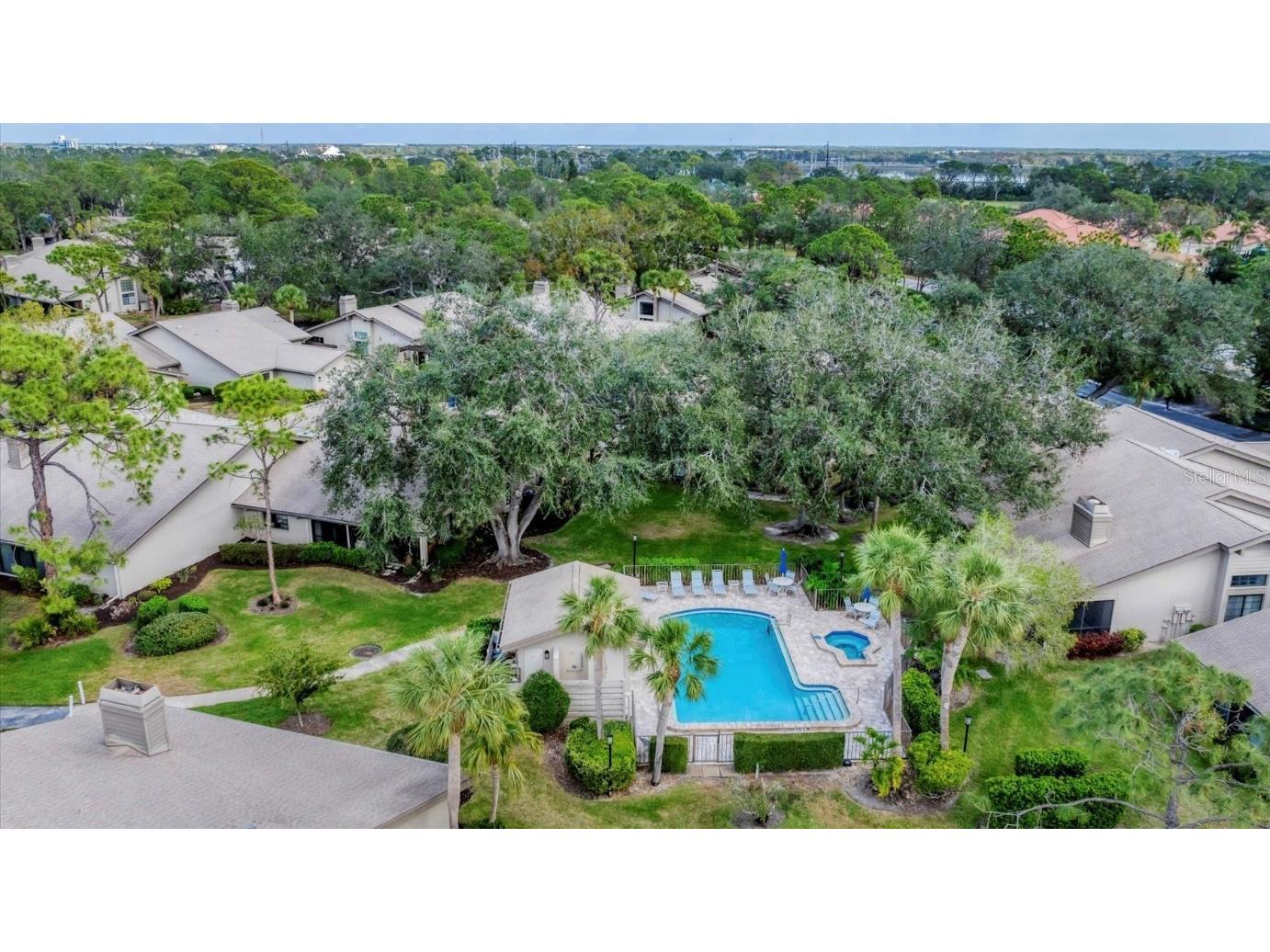 5655 Pipers Waite #27 Sarasota FL 34235 A4672391 image6