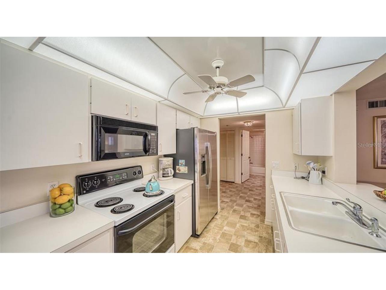 5655 Sheffield Greene Circle #61 Sarasota FL 34235 A4671756 image9