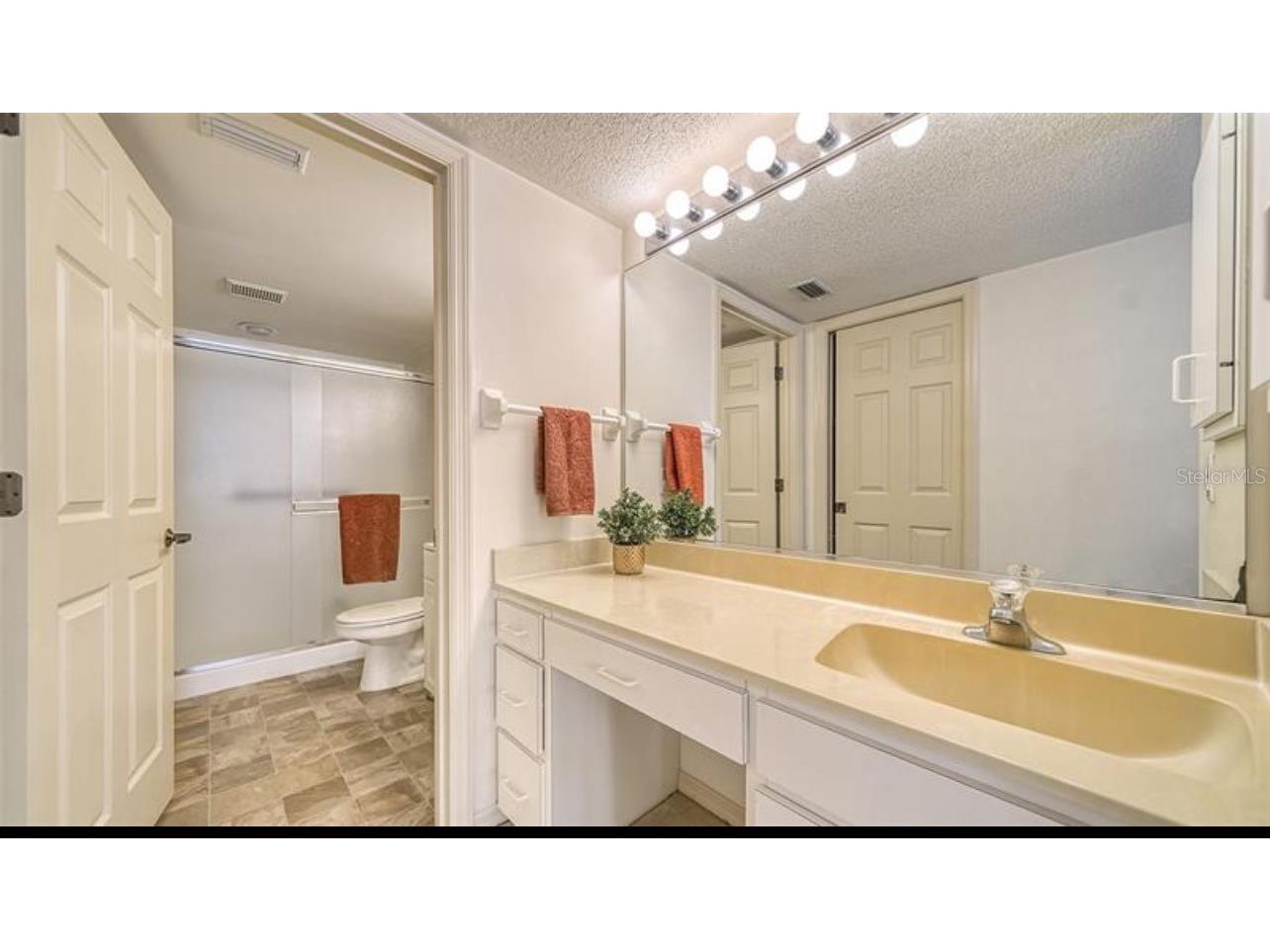 5655 Sheffield Greene Circle #61 Sarasota FL 34235 A4691256 image16