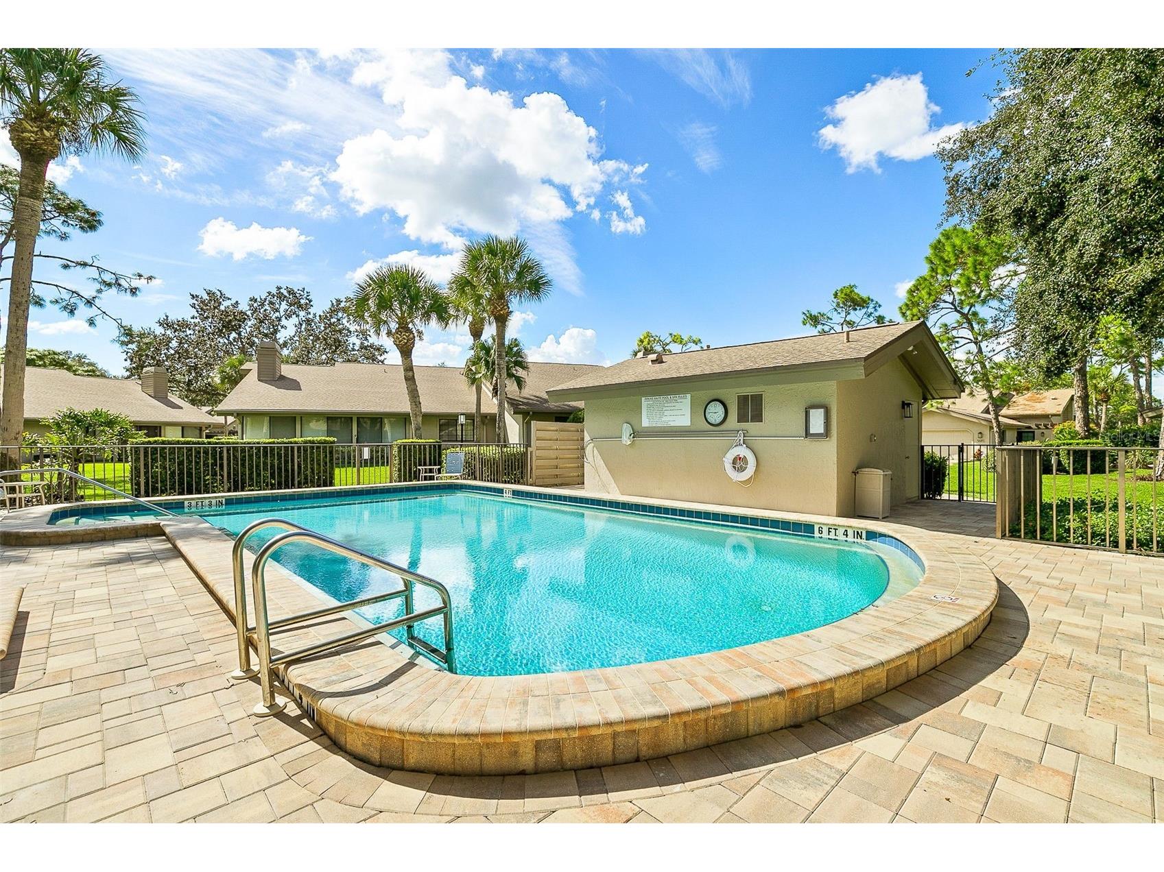 5656 Pipers Waite #34 Sarasota FL 34235 A4690221 image30