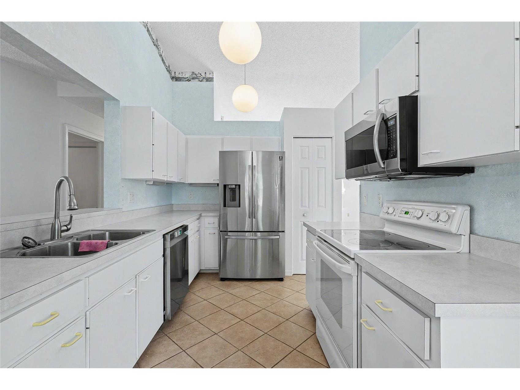 5657 29th Street Circle E Bradenton FL 34203 A4692581 image11