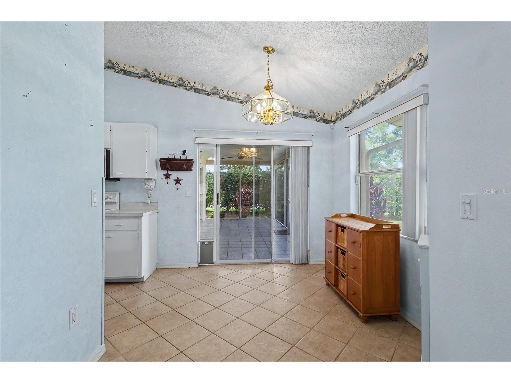 5657 29th Street Circle E Bradenton FL 34203 A4692581 image13