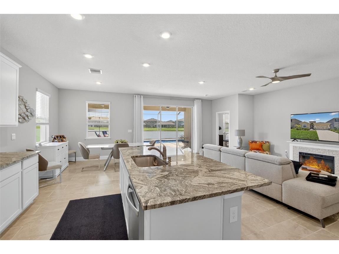 5657 Hawks Cay Street Apollo Beach FL 33572 TB8405090 image9