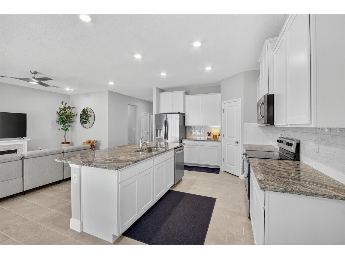 5657 Hawks Cay Street Apollo Beach FL 33572 TB8454866 image11