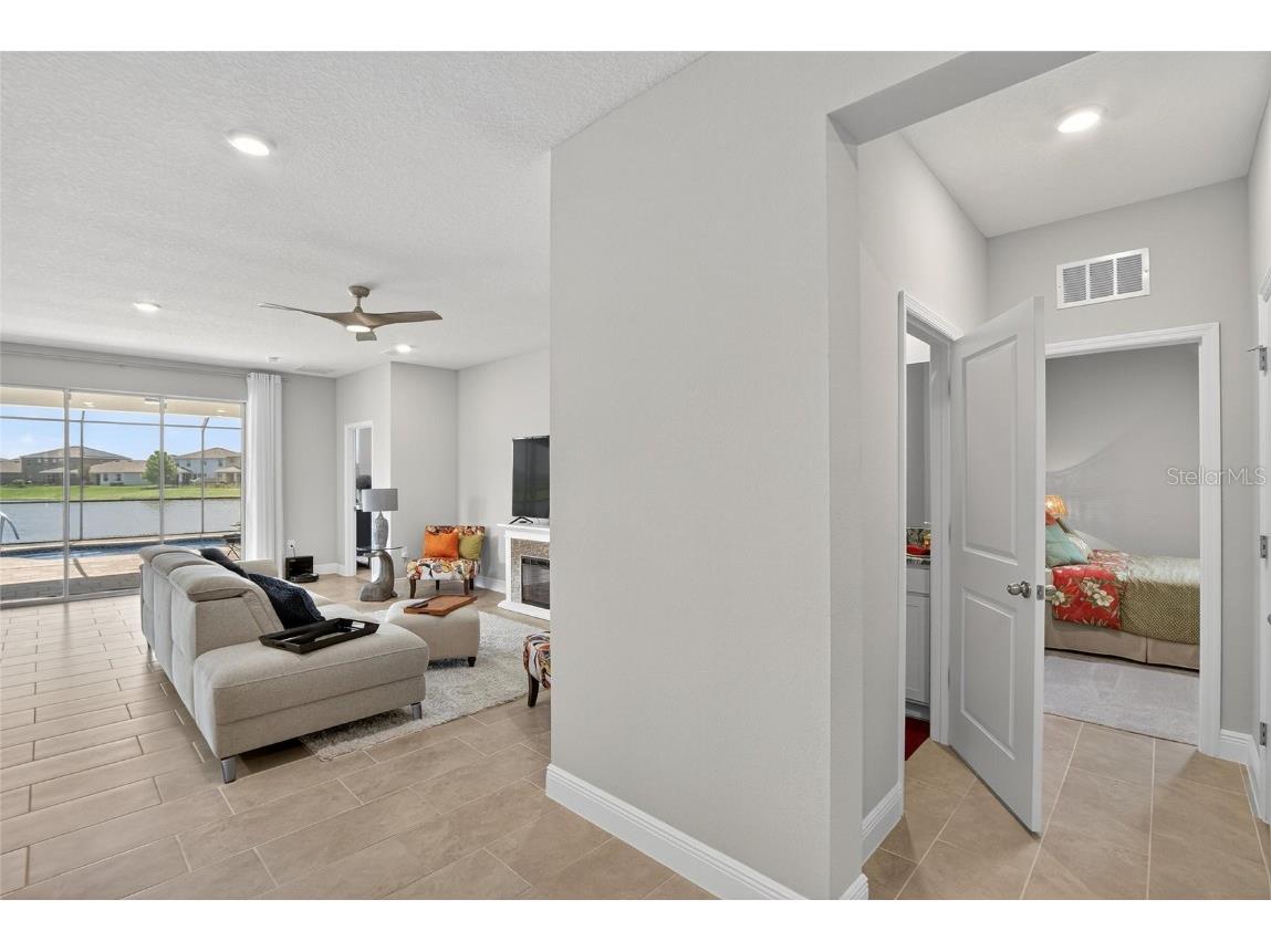 5657 Hawks Cay Street Apollo Beach FL 33572 TB8454866 image17