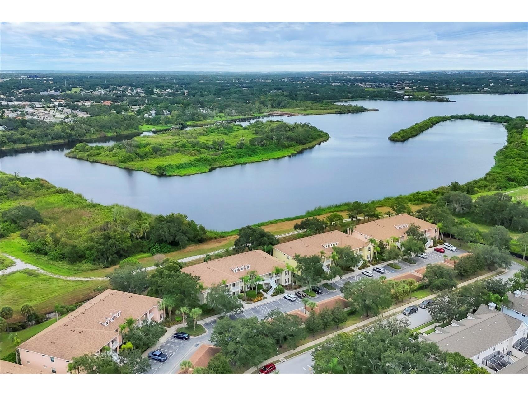 5657 Key Largo Court #5657 Bradenton FL 34203 - BRADEN RIVER A4665309 image1