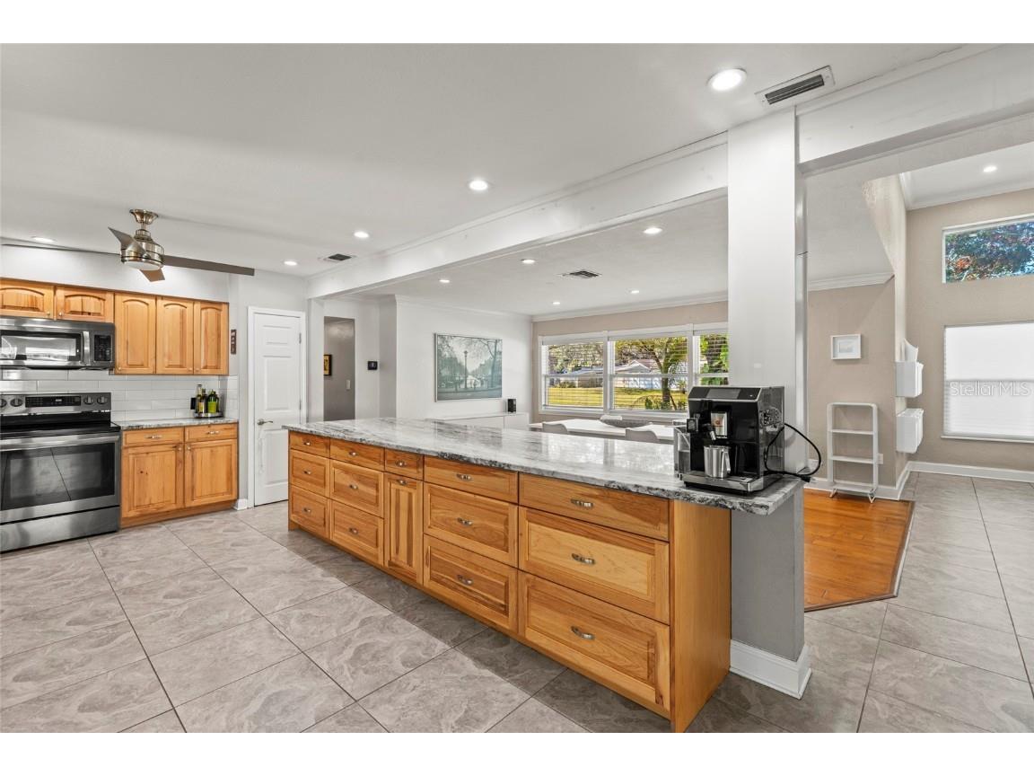 5657 Oceanic Road Holiday FL 34690 TB8394245 image16