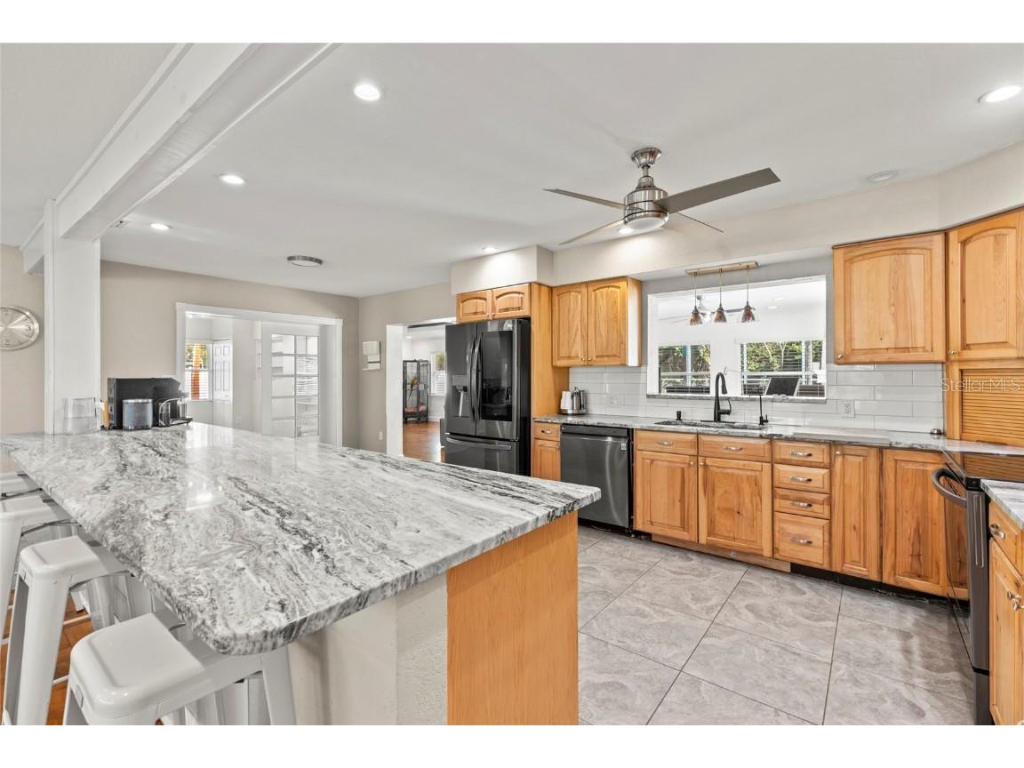 5657 Oceanic Road Holiday FL 34690 TB8394245 image19