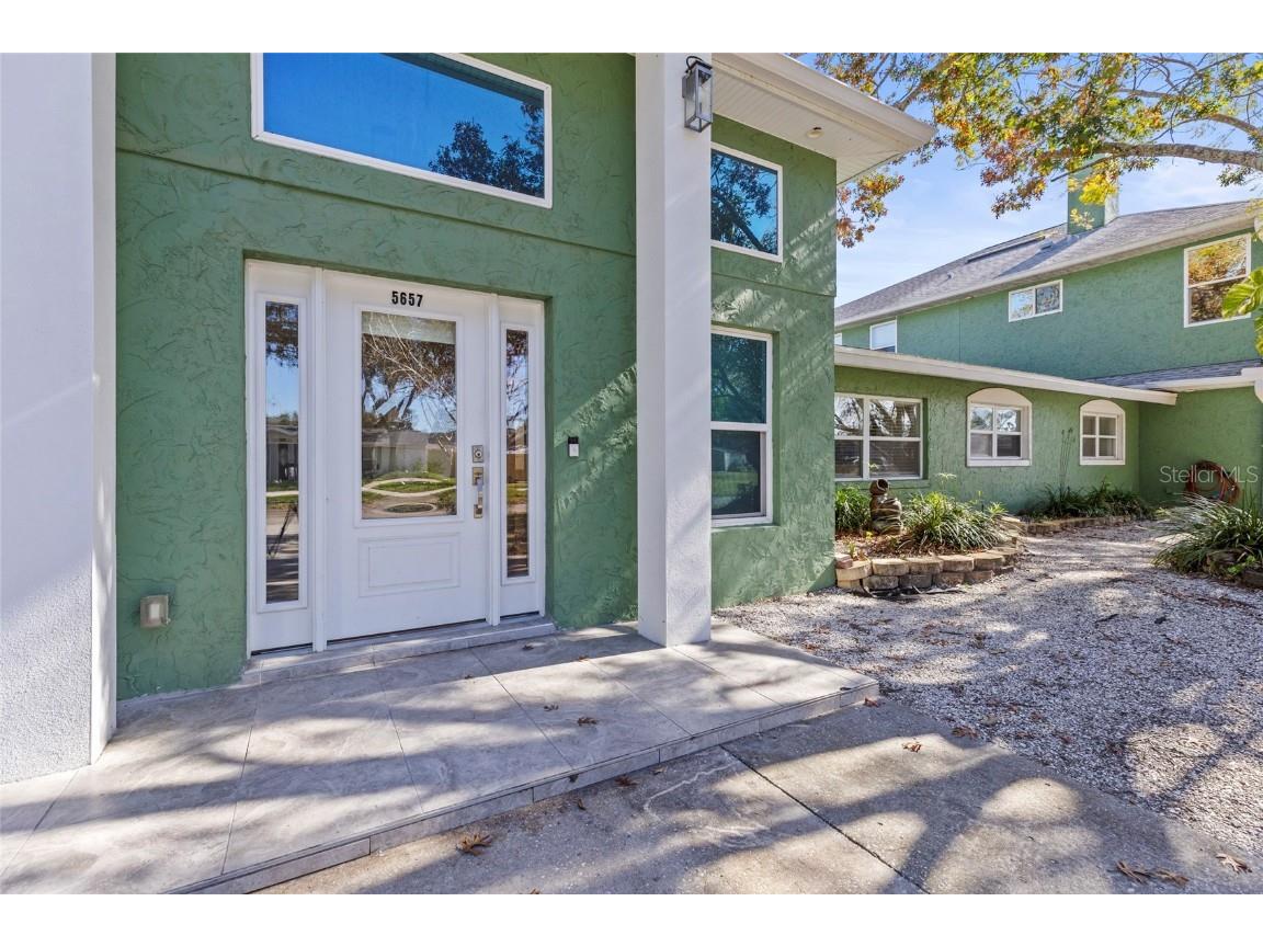 5657 Oceanic Road Holiday FL 34690 TB8394245 image5