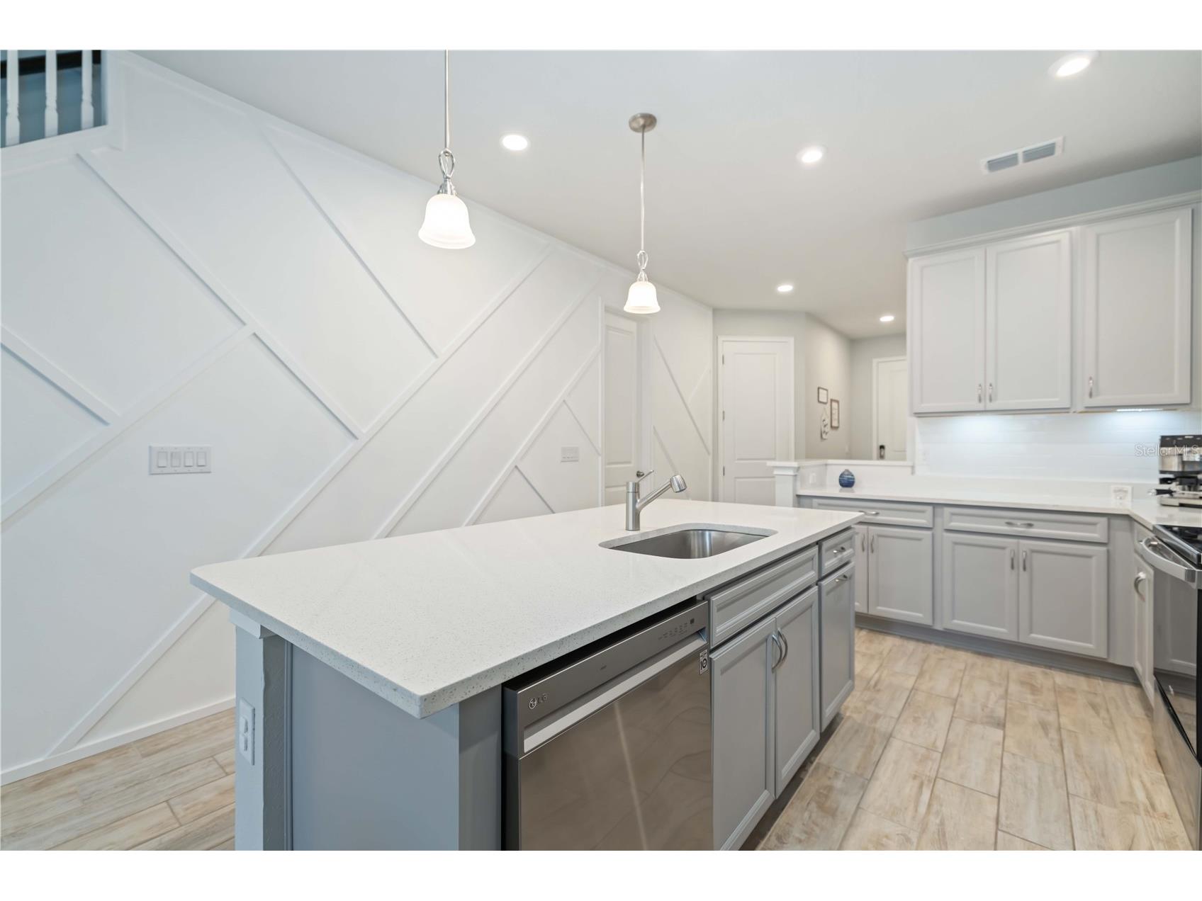 5658 Silverbridge Trail Bradenton FL 34211 A4677321 image13