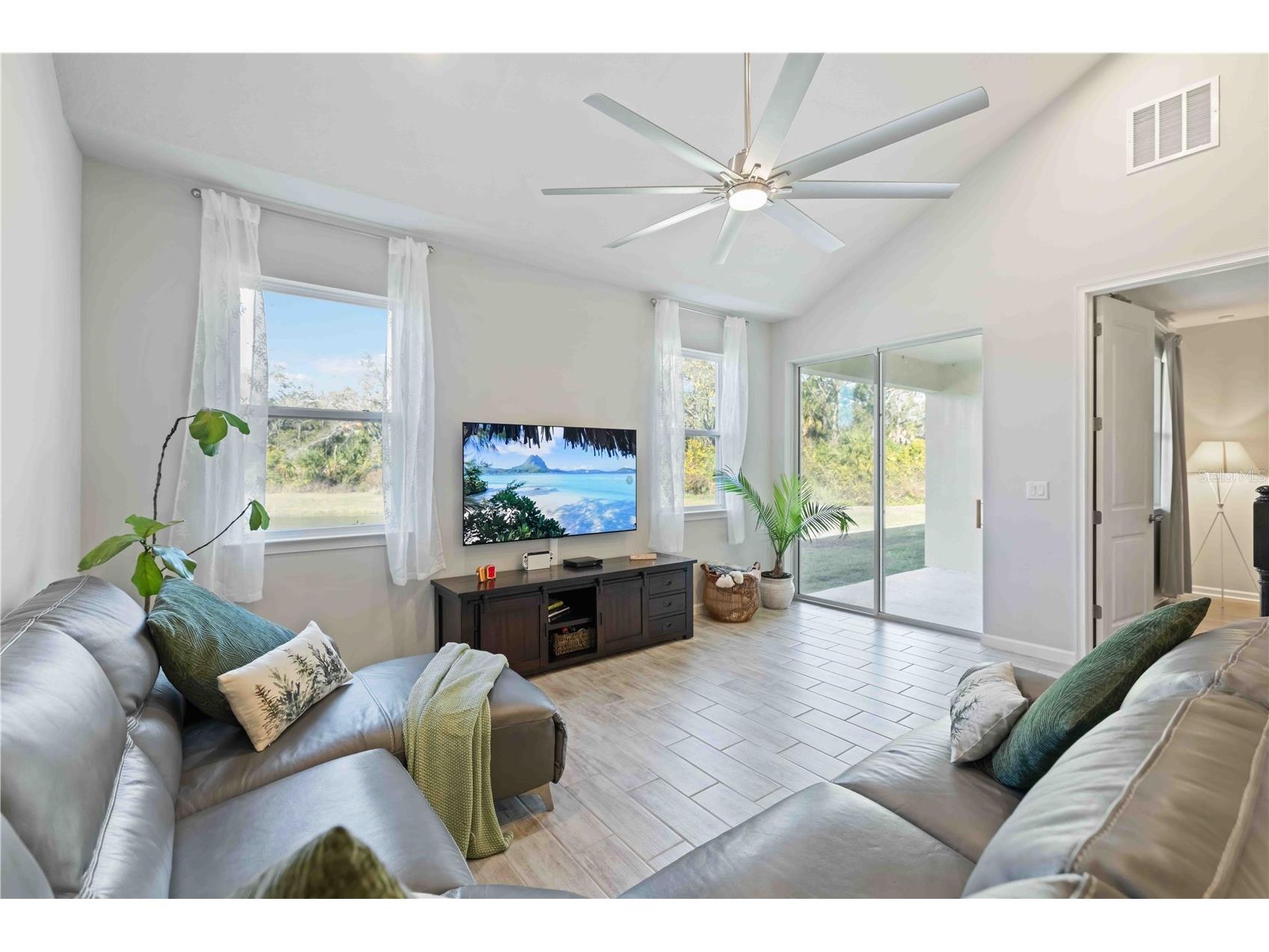 5658 Silverbridge Trail Bradenton FL 34211 A4677321 image6